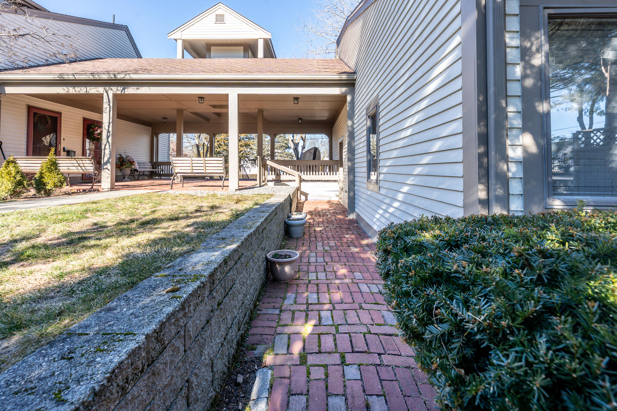 39 Blossom Avenue APT 4