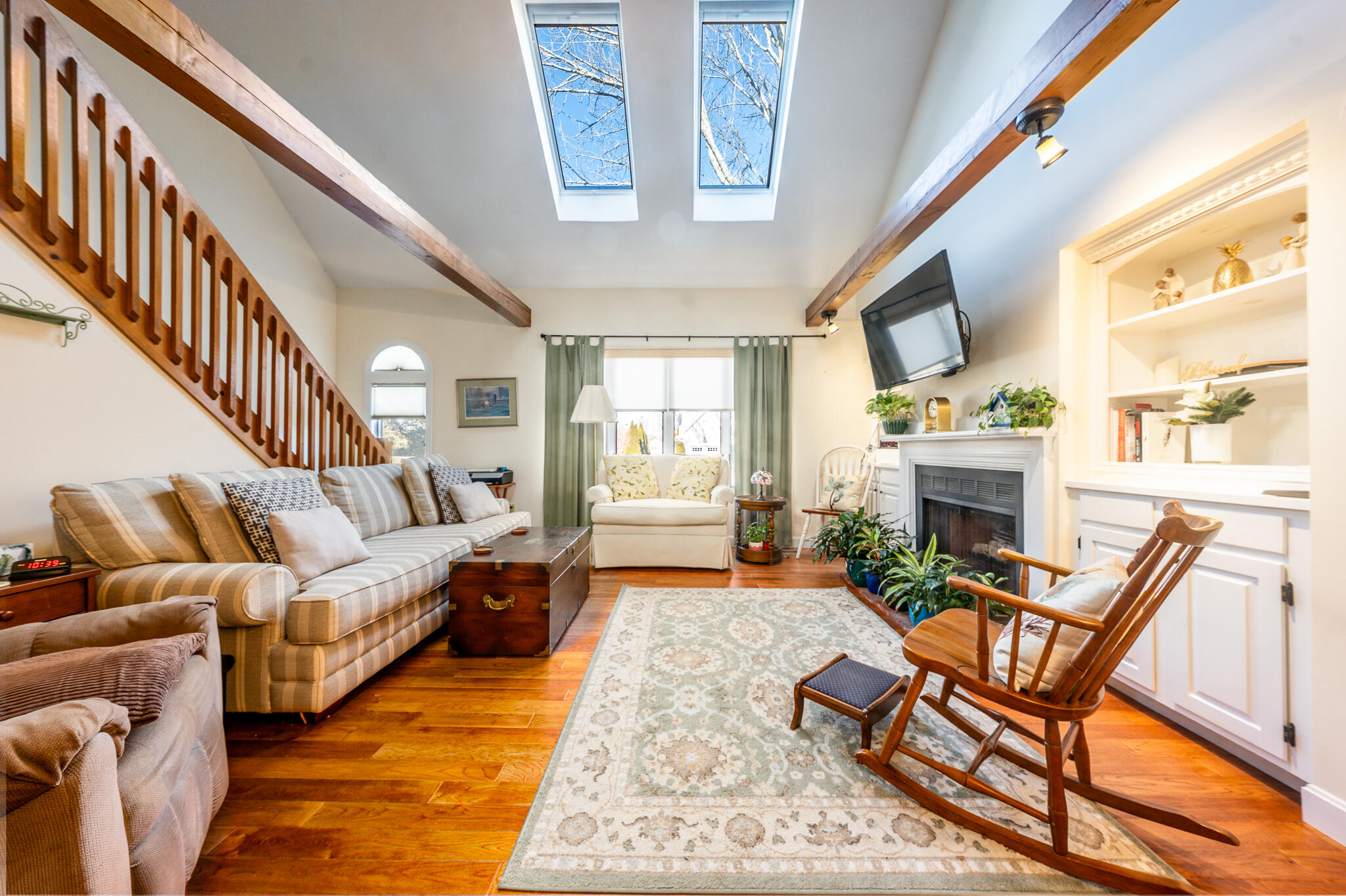 39 Blossom Avenue APT 4