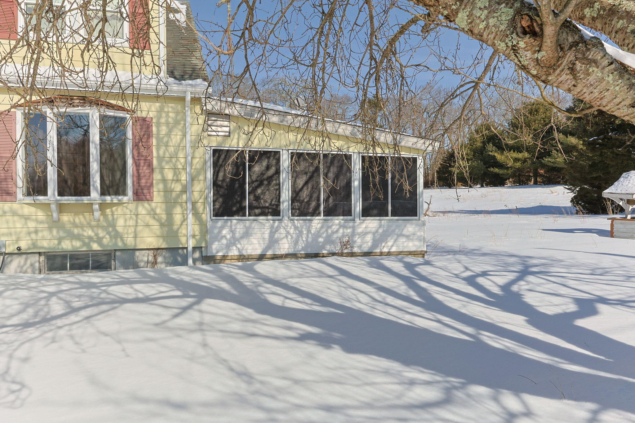 320-322 Old Bedford Road