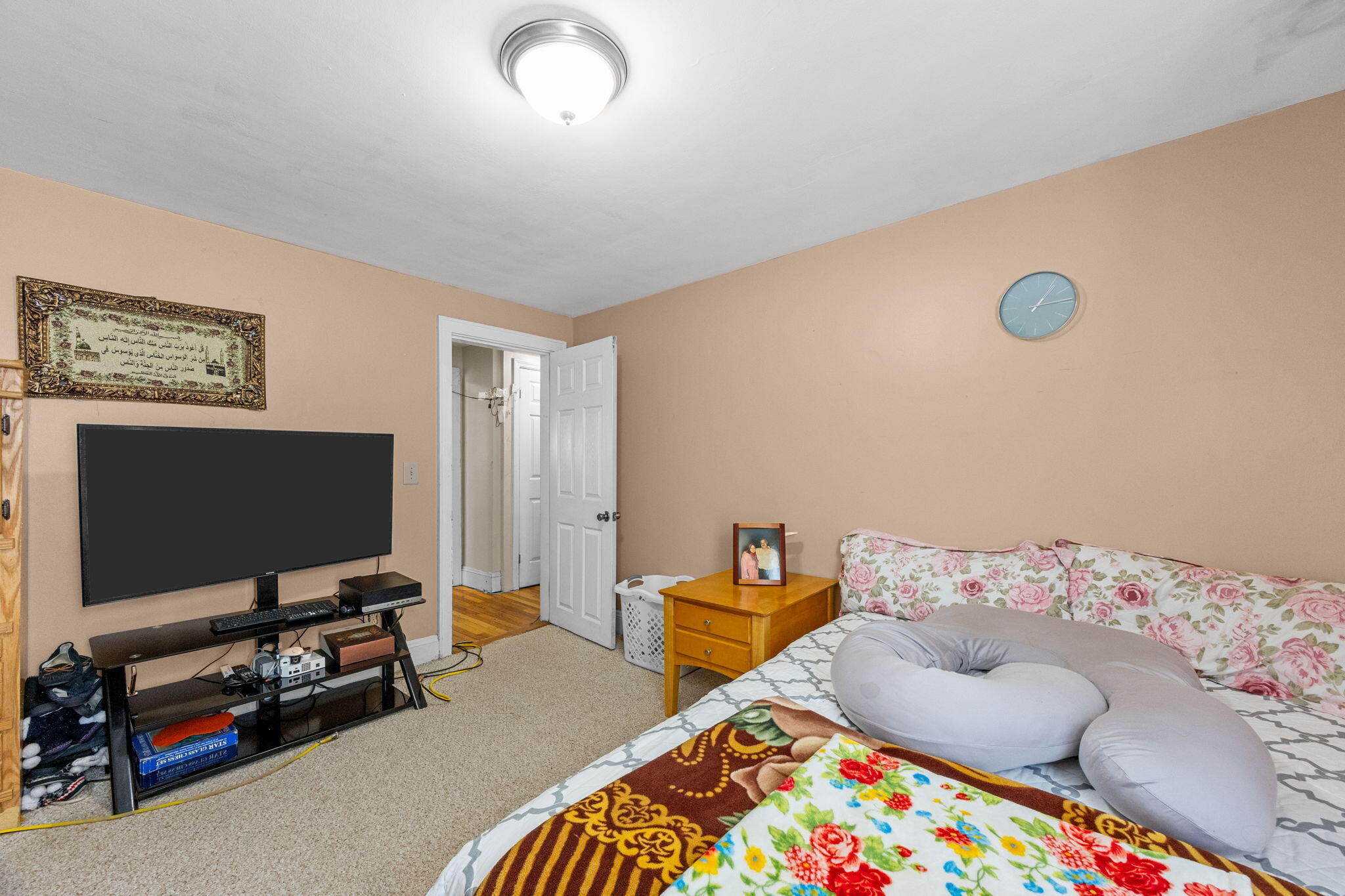 320-322 Old Bedford Road