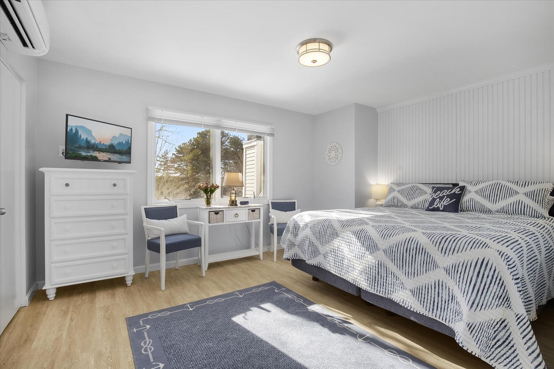 103 Trevor Lane UNIT 103