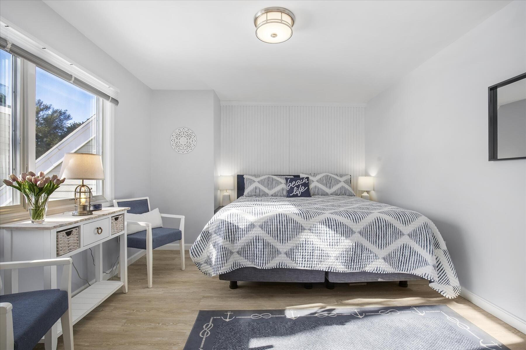 103 Trevor Lane UNIT 103