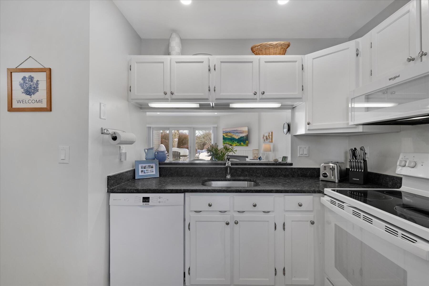 103 Trevor Lane UNIT 103