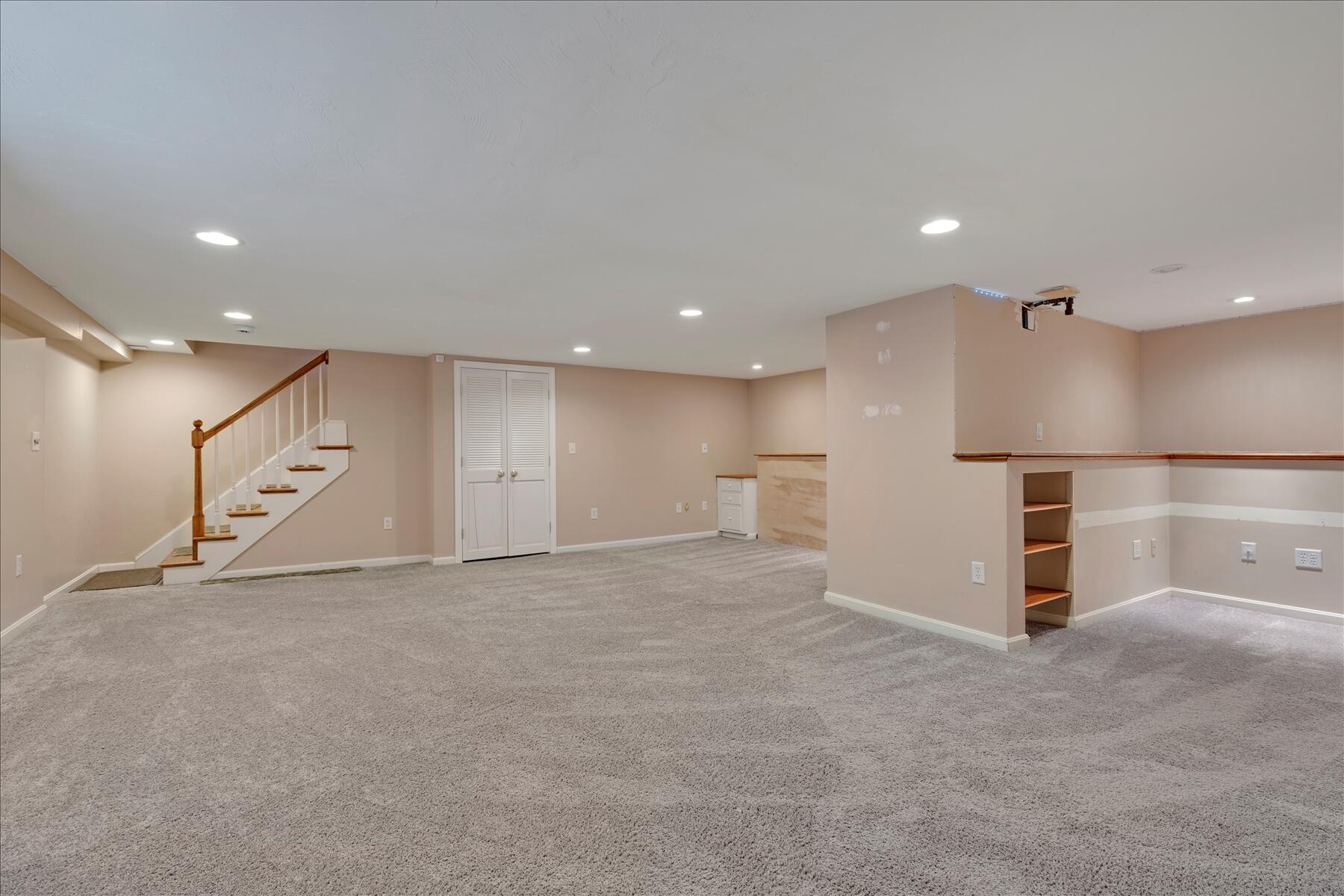 27 Cogswell Path