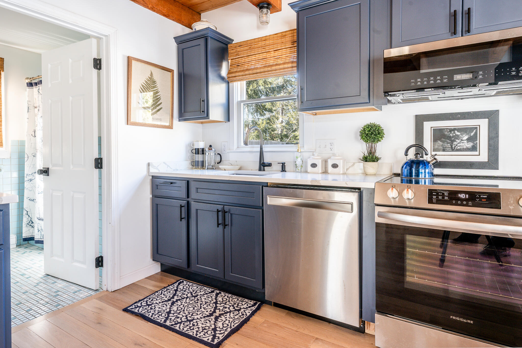 9 Bells Neck Road APT 10