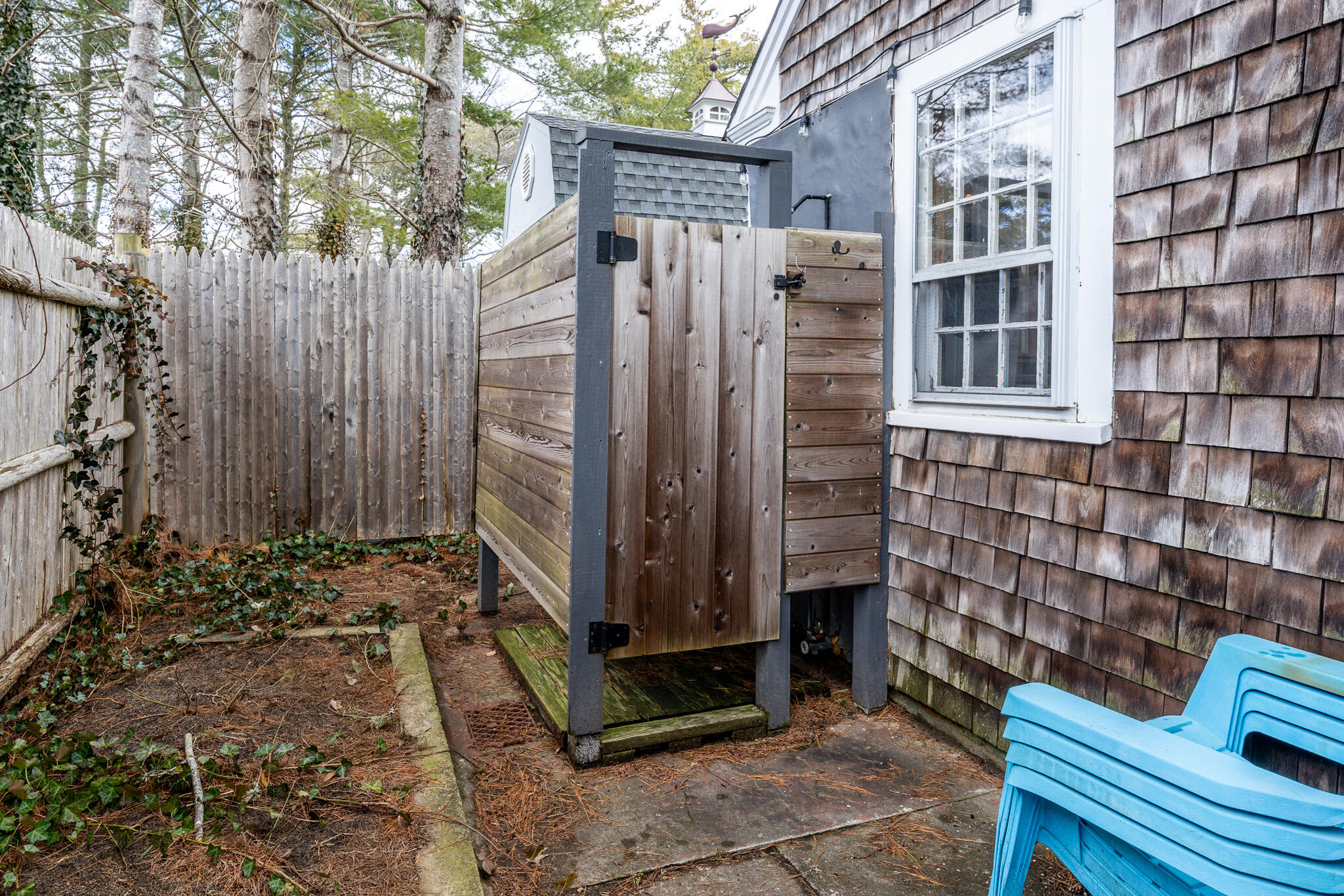 36 Lora Lane