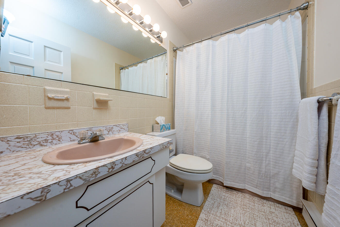 59 Route 6A Street UNIT 2 Unit: UNIT 9-2