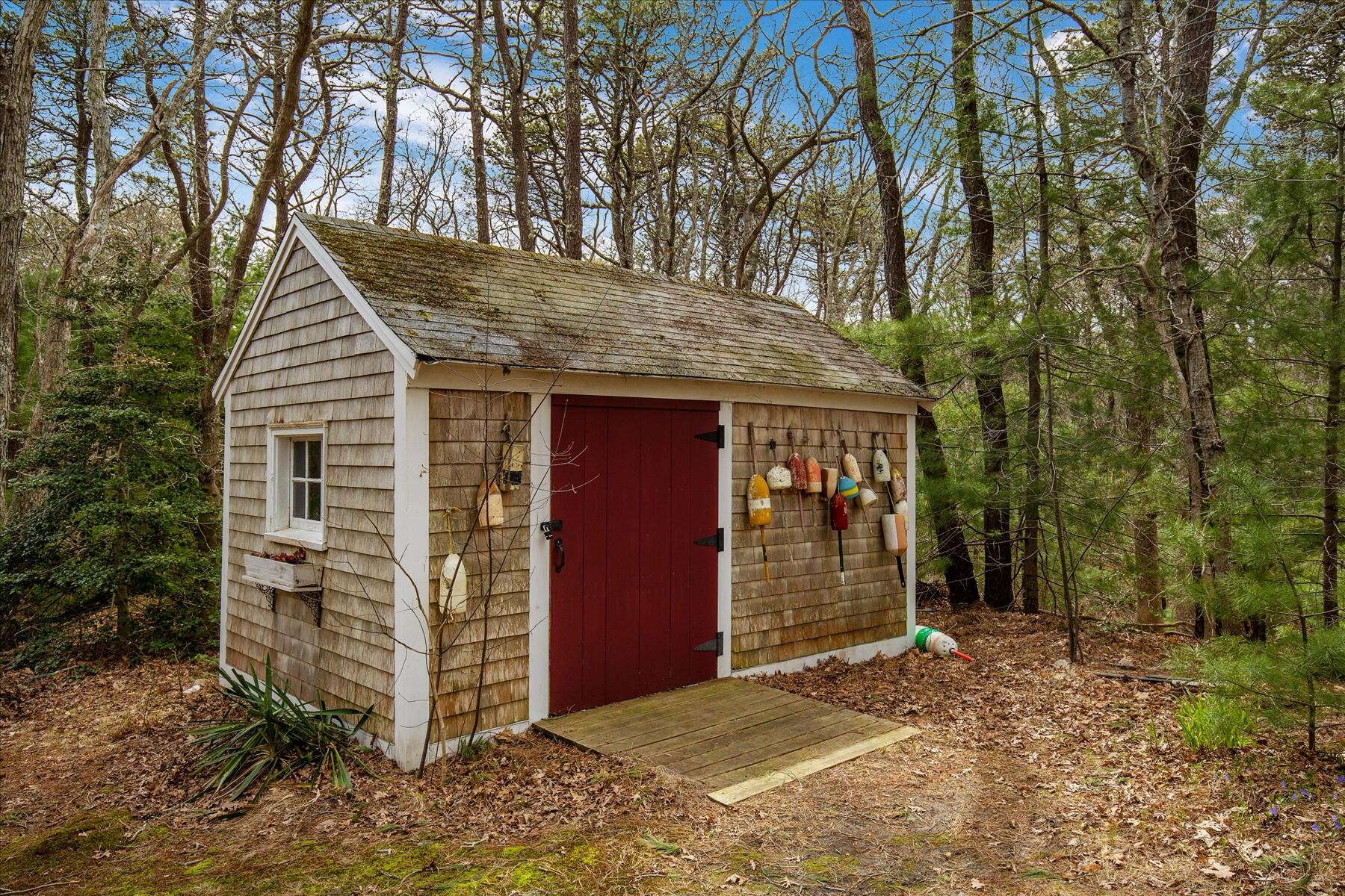61 Old Phinneys Lane