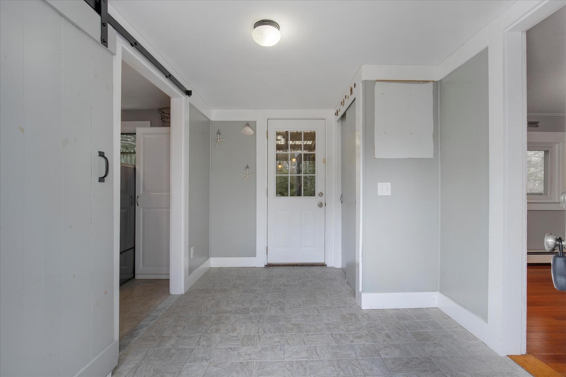 61 Old Phinneys Lane
