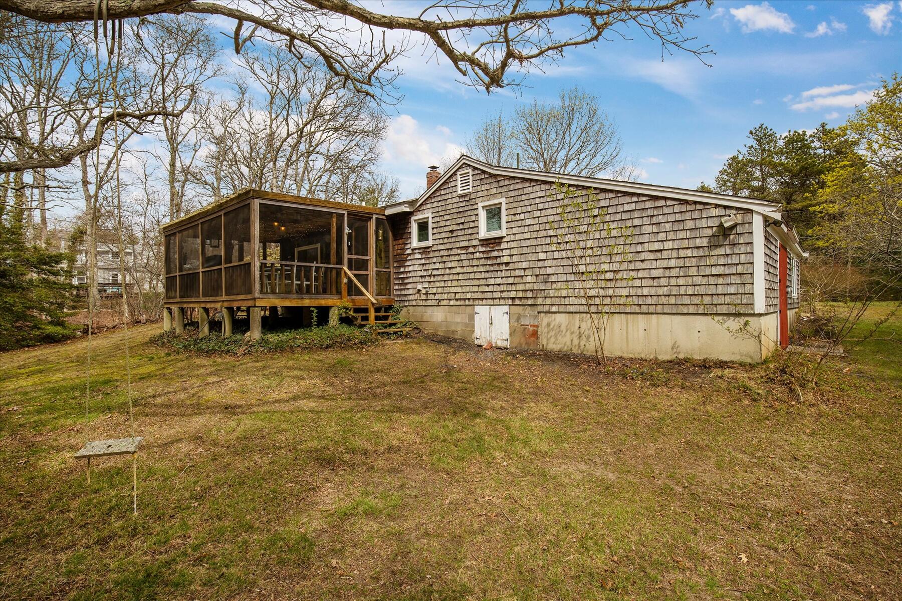 61 Old Phinneys Lane