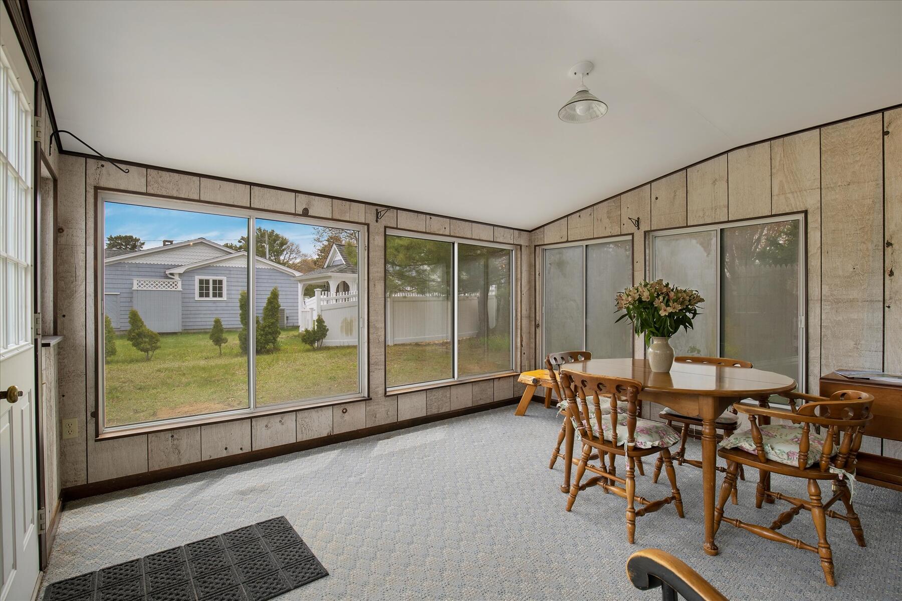 55 Evergreen Street