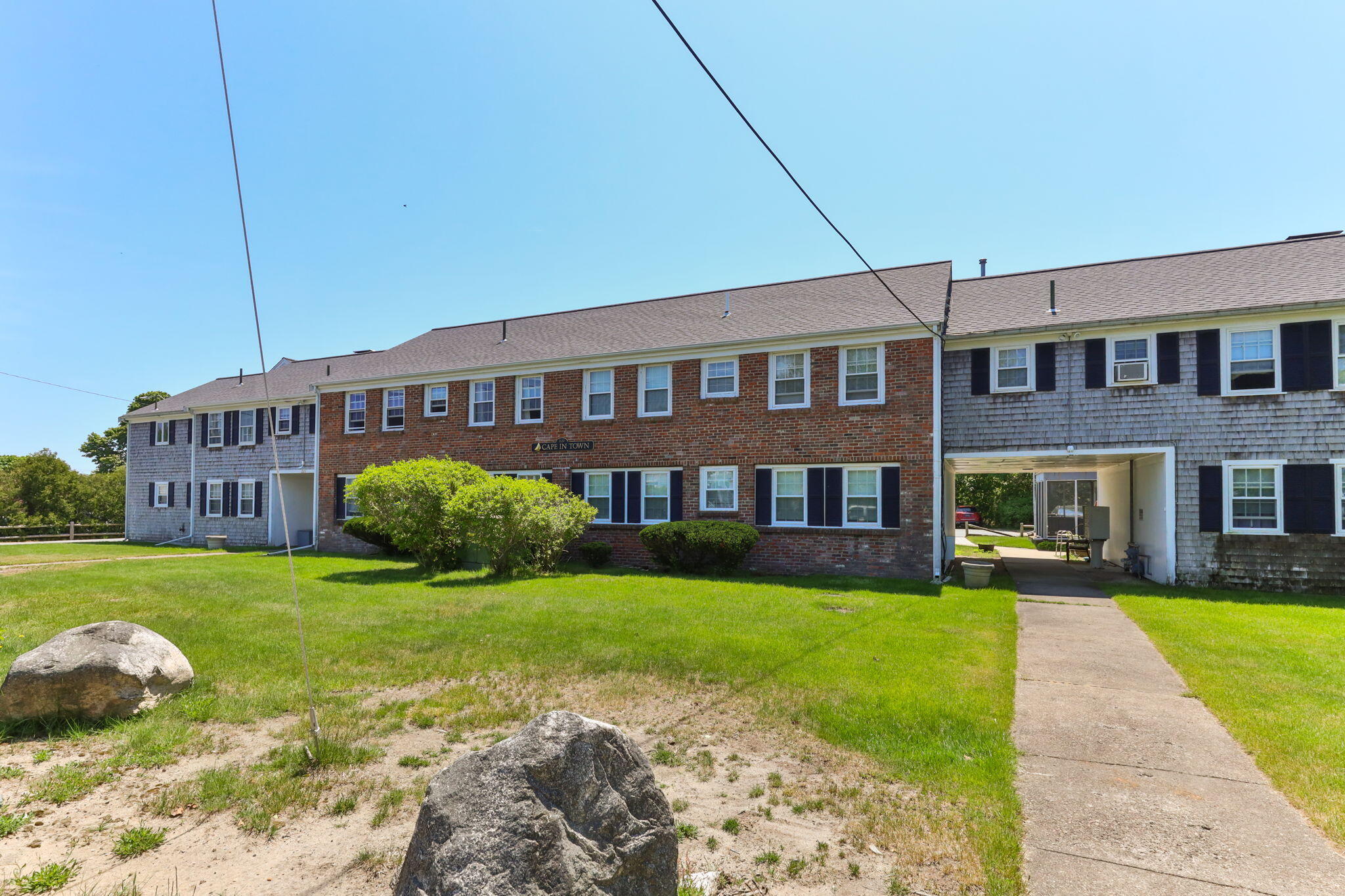221 Upper County Road UNIT 106