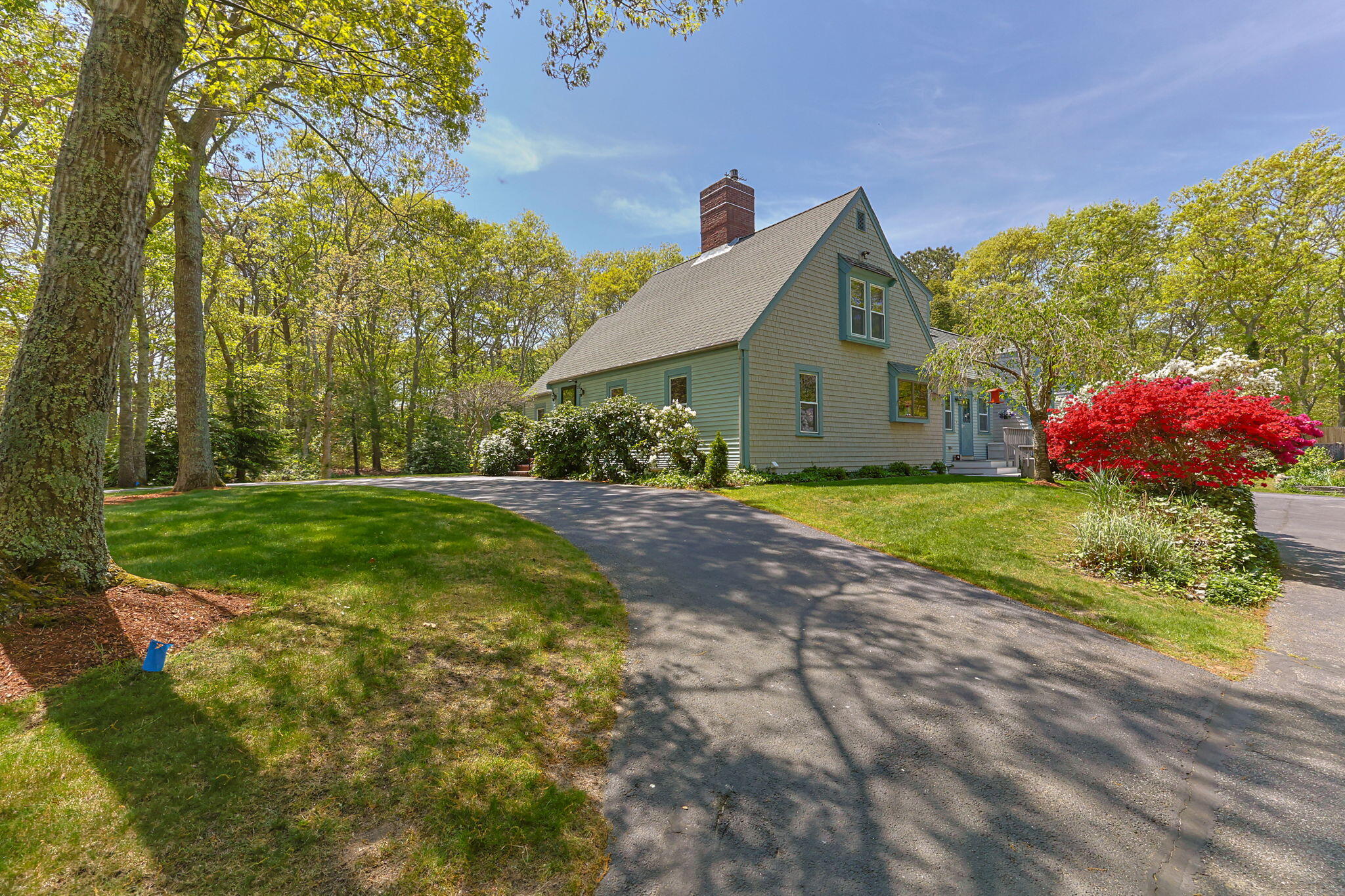 12 Madison Drive