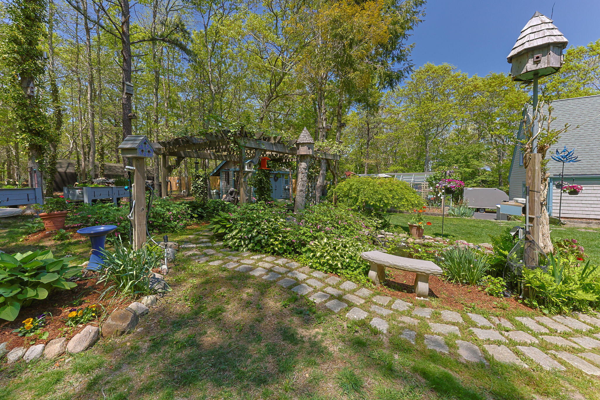 12 Madison Drive