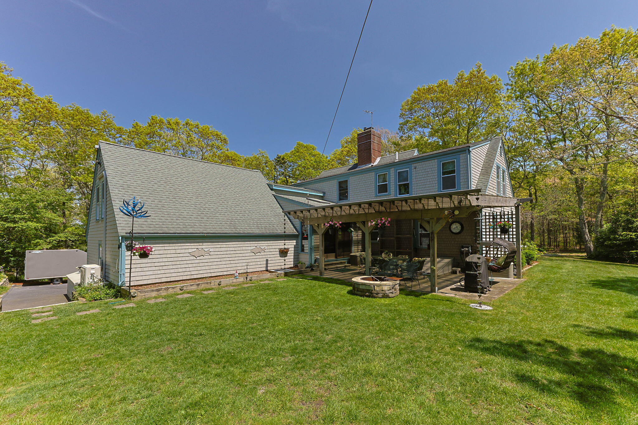 12 Madison Drive