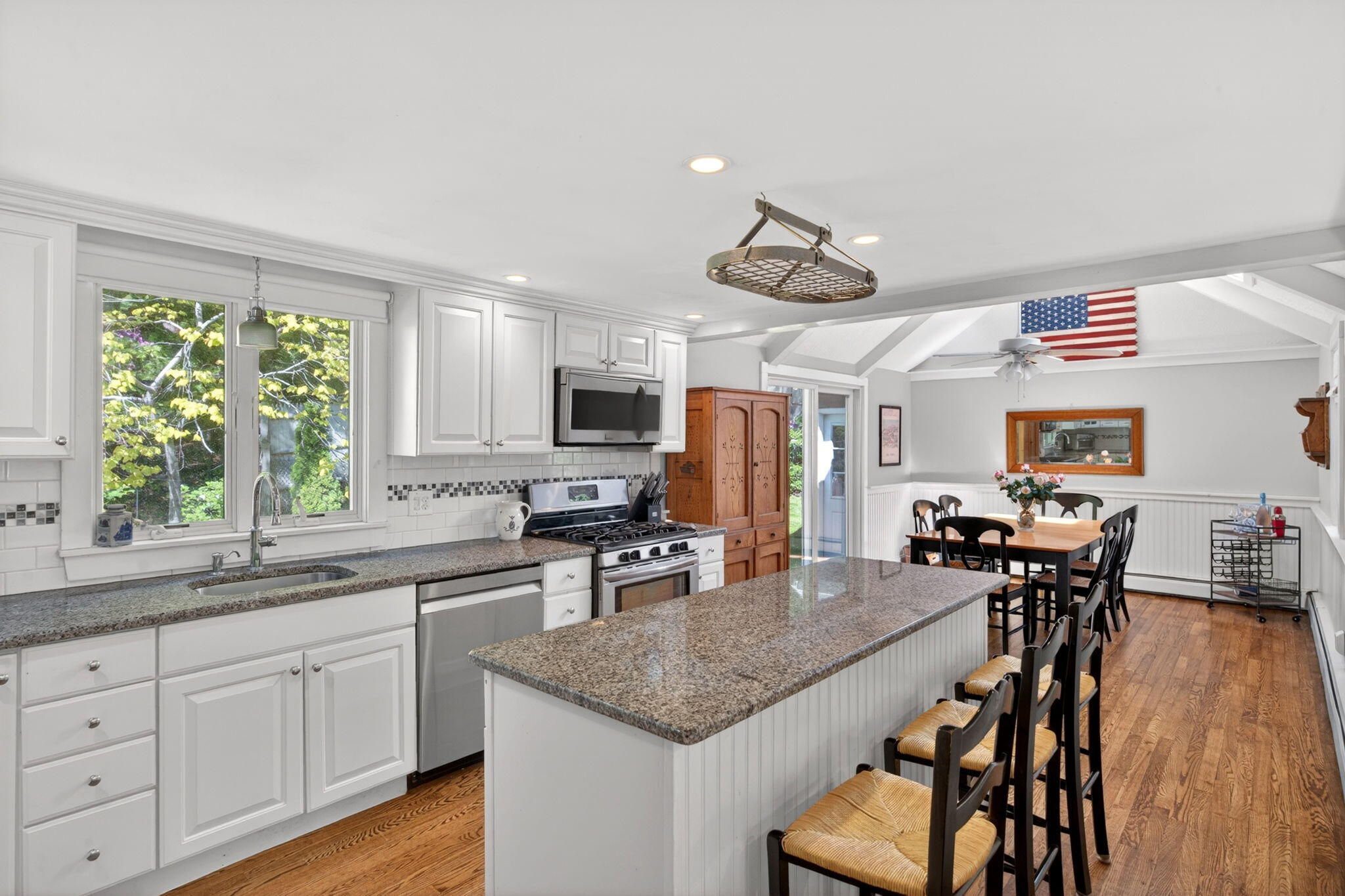 4 Forsythia Drive