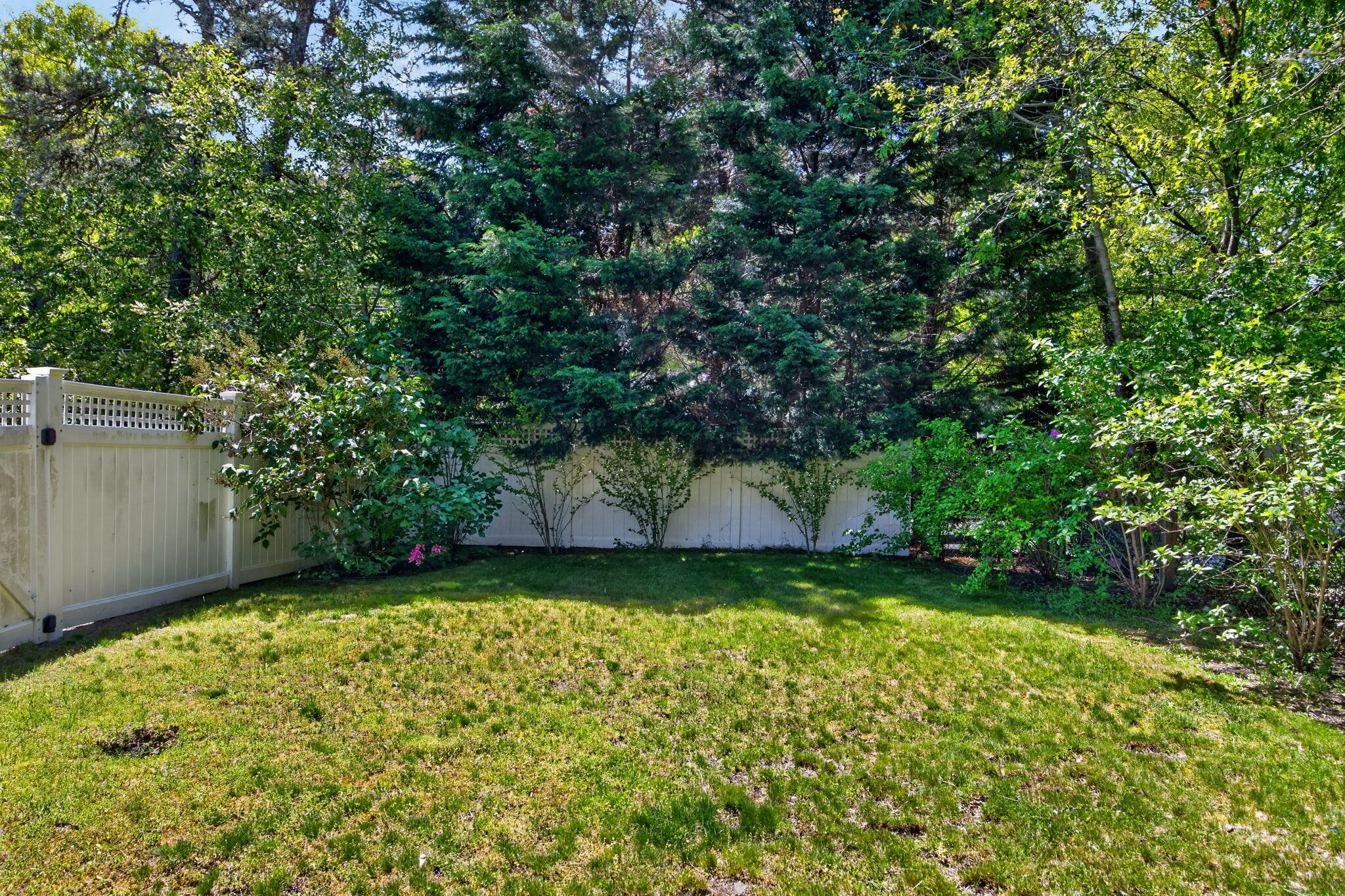 4 Forsythia Drive