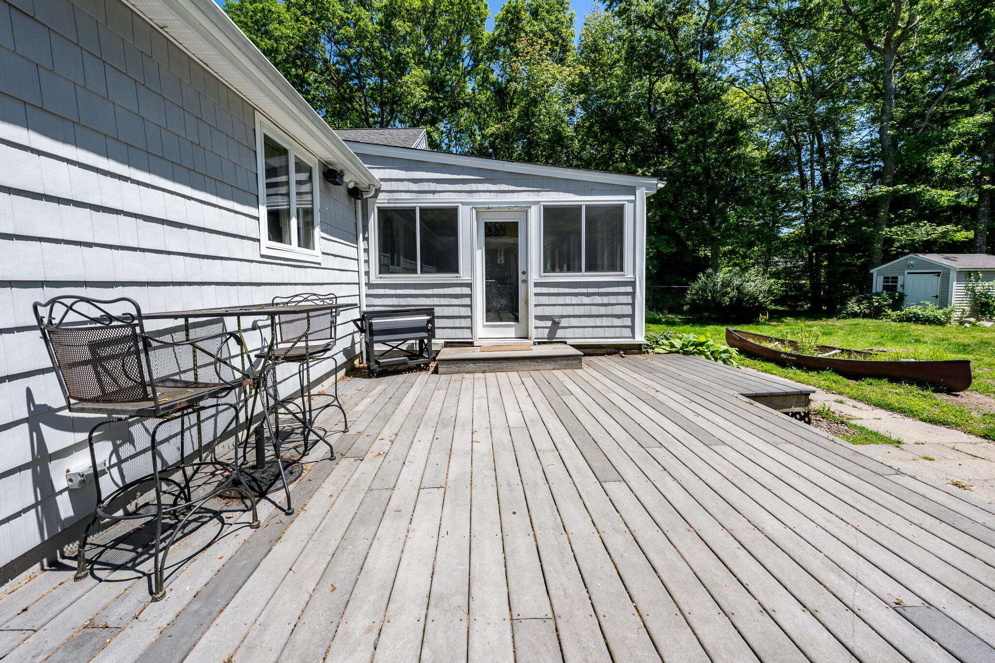 1529 Race Lane