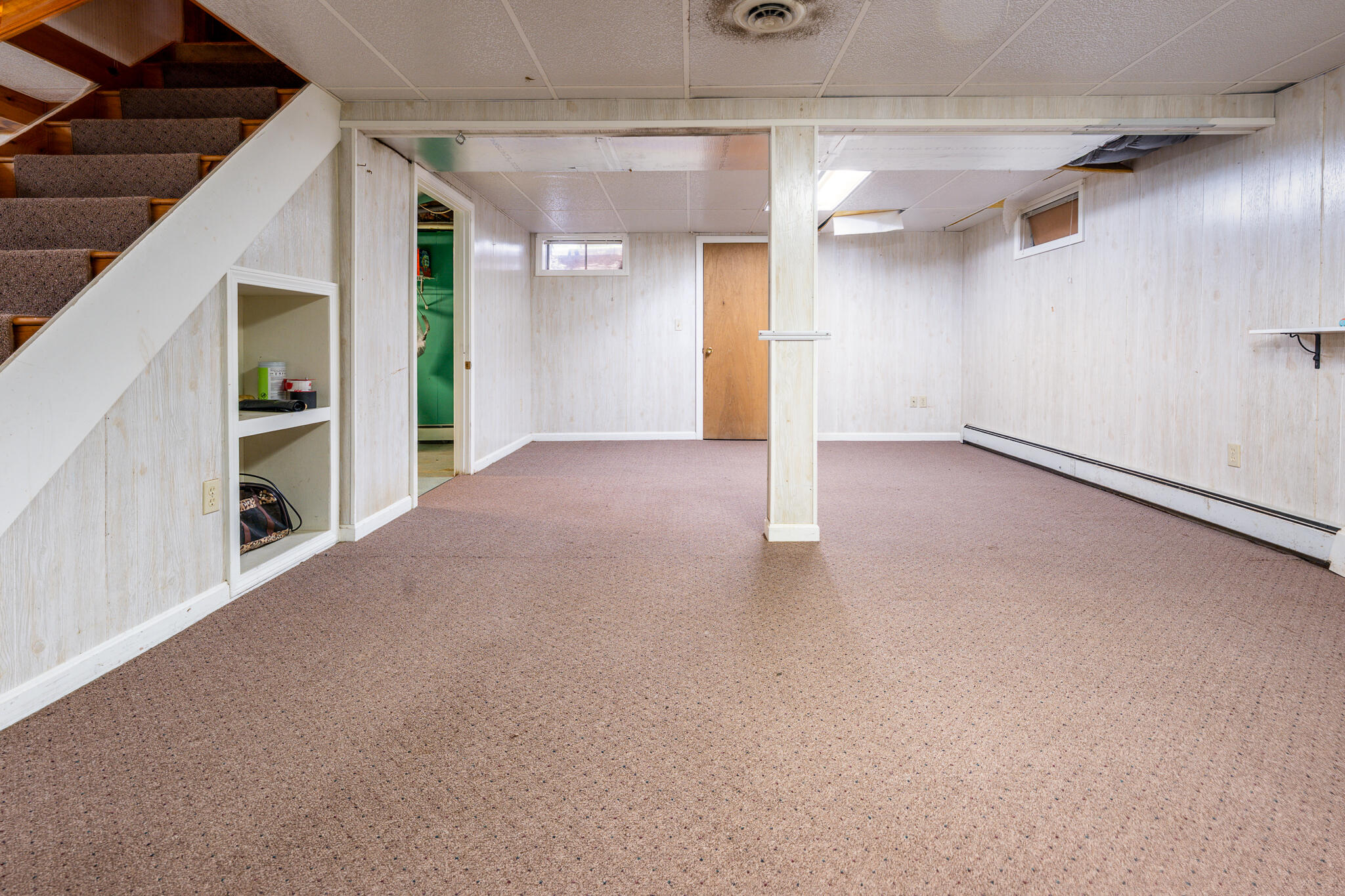 1529 Race Lane