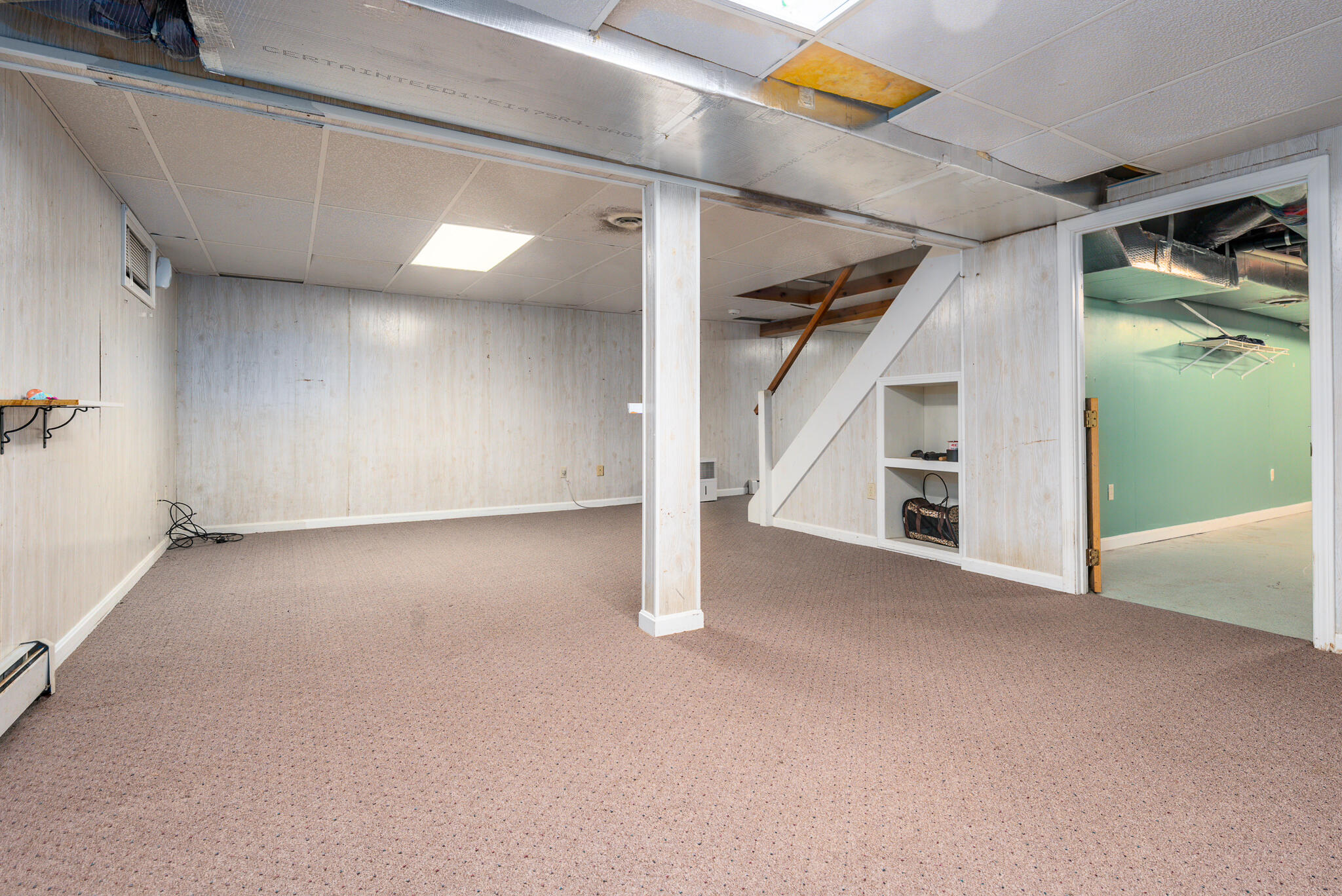 1529 Race Lane