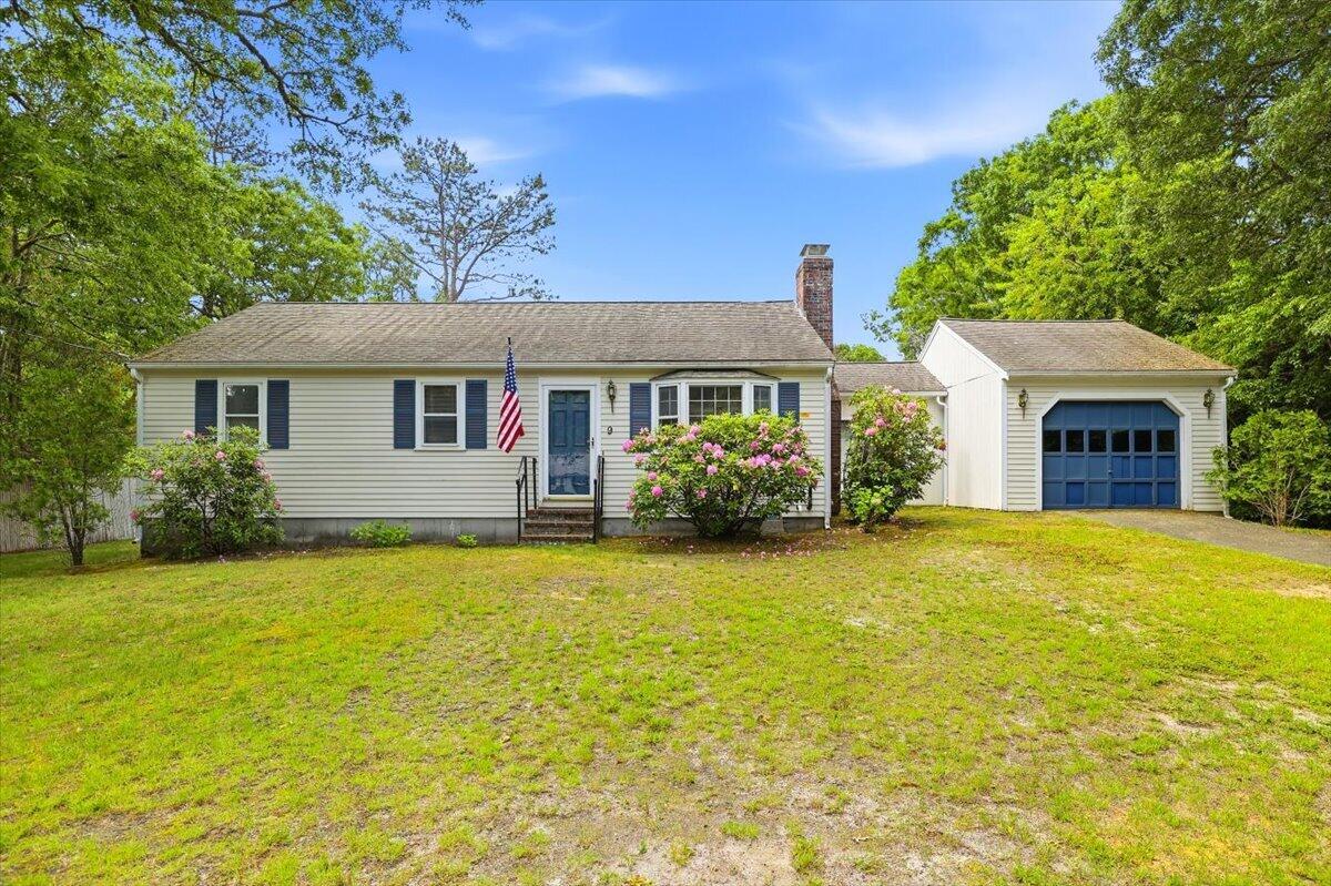 9 Deerfield Road