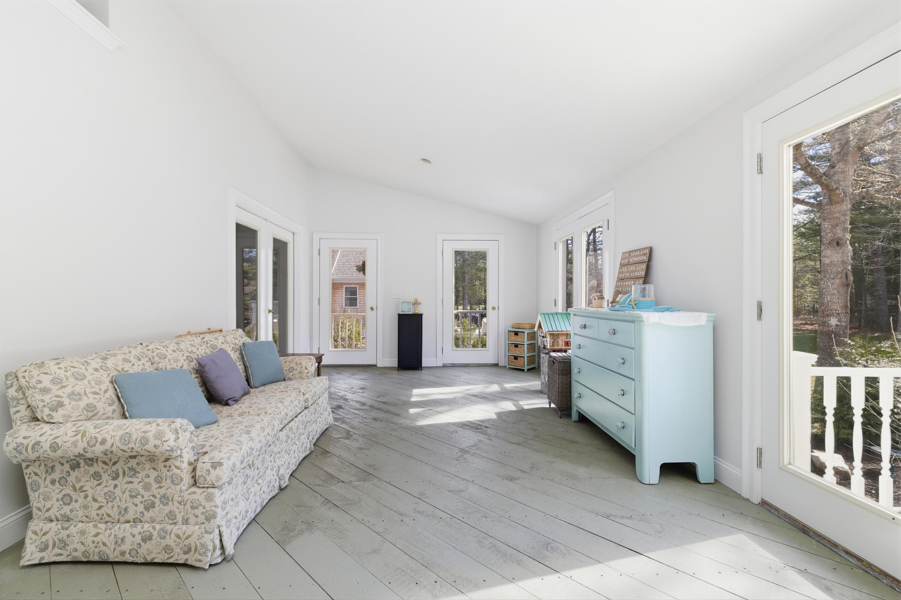 120 Degrass Road