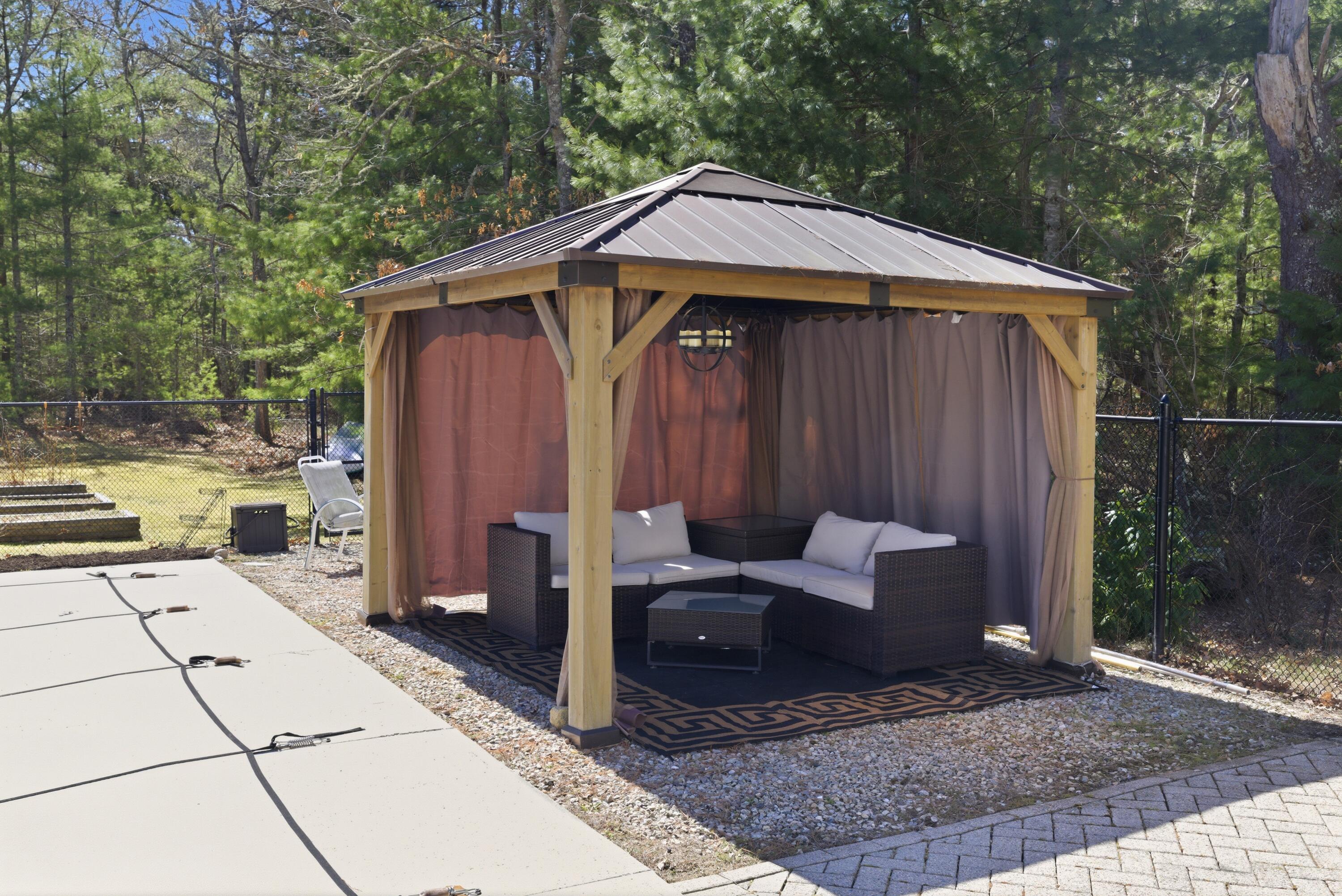 120 Degrass Road