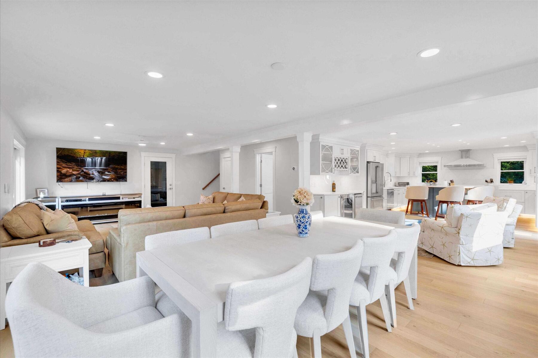 120 Maria Road
