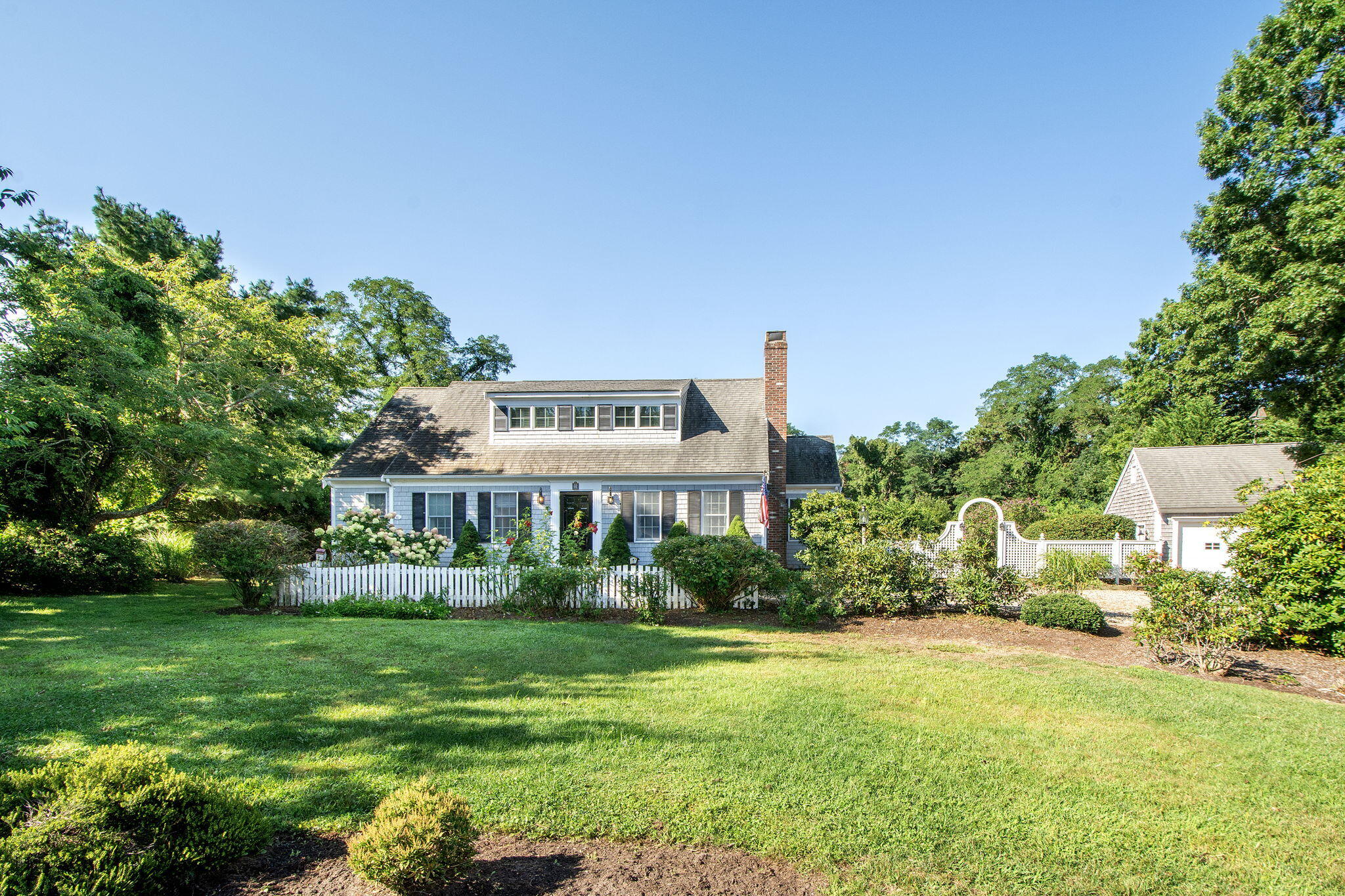 25 Eastwind Drive