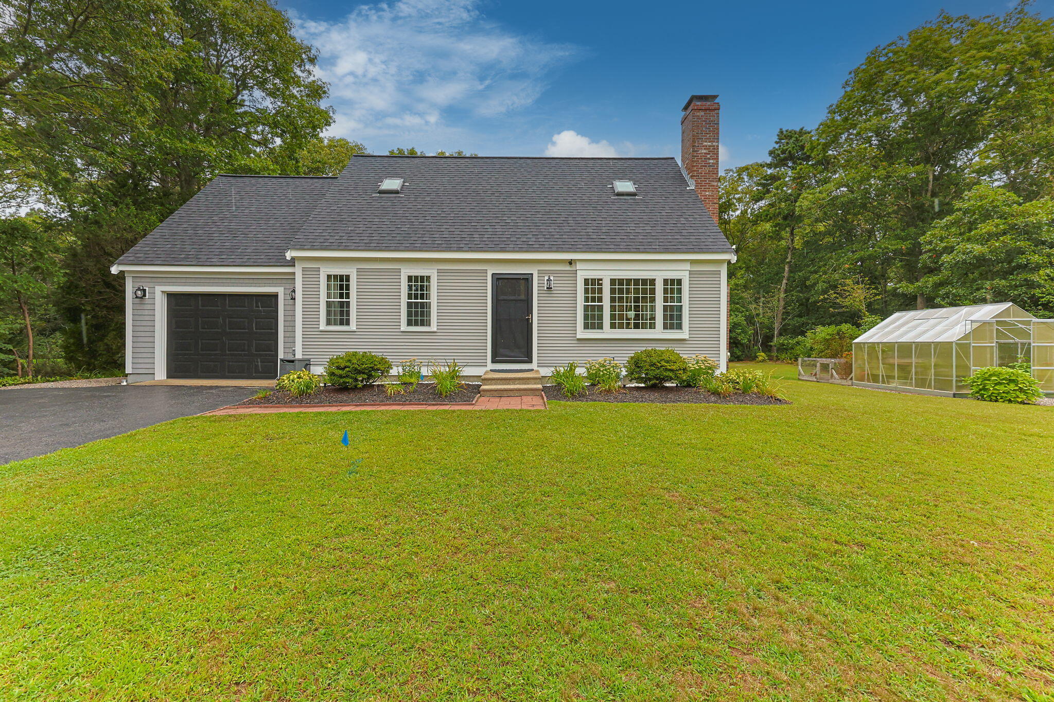 34 Commodore Lane