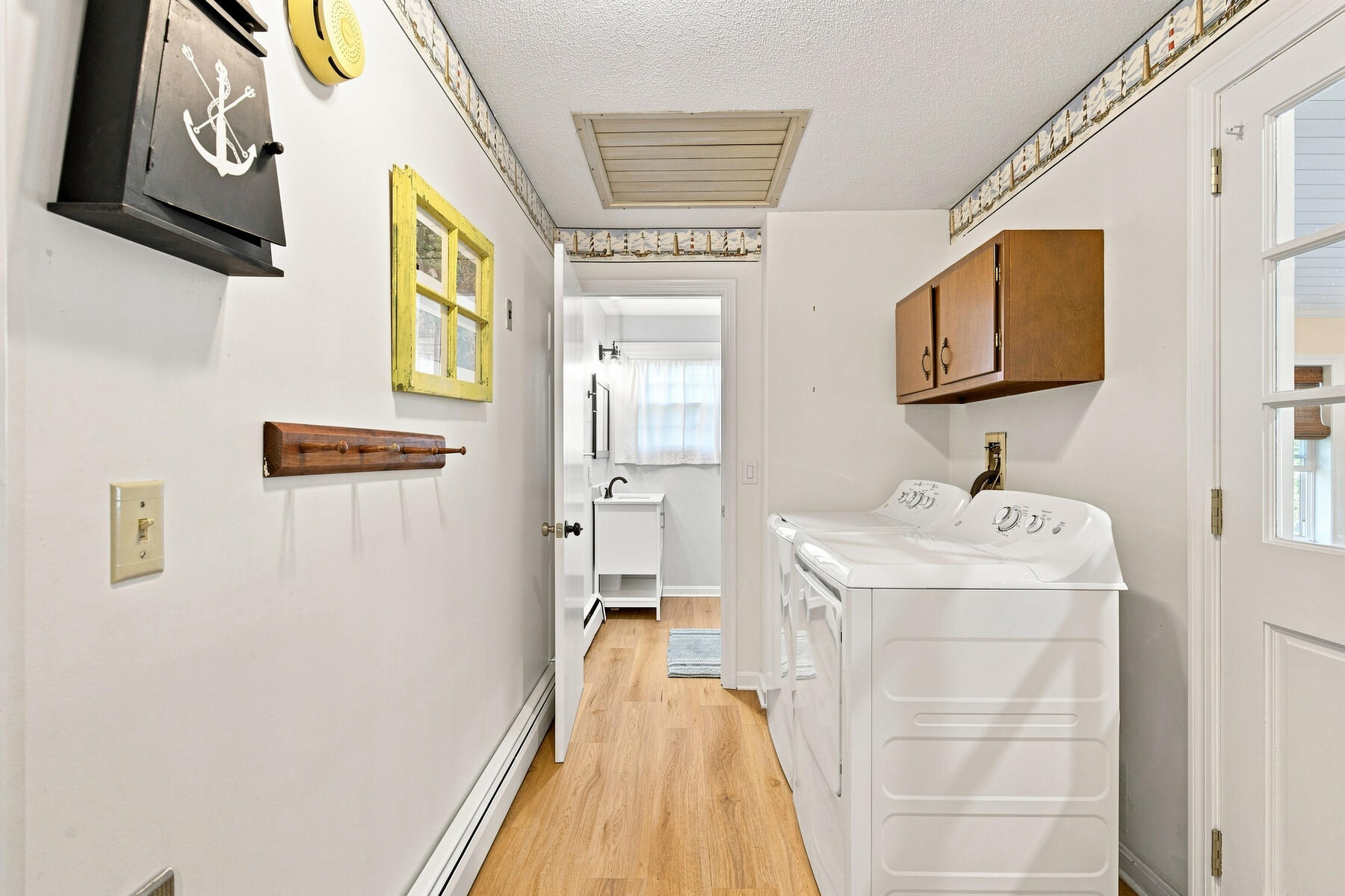 14 Elm Lane