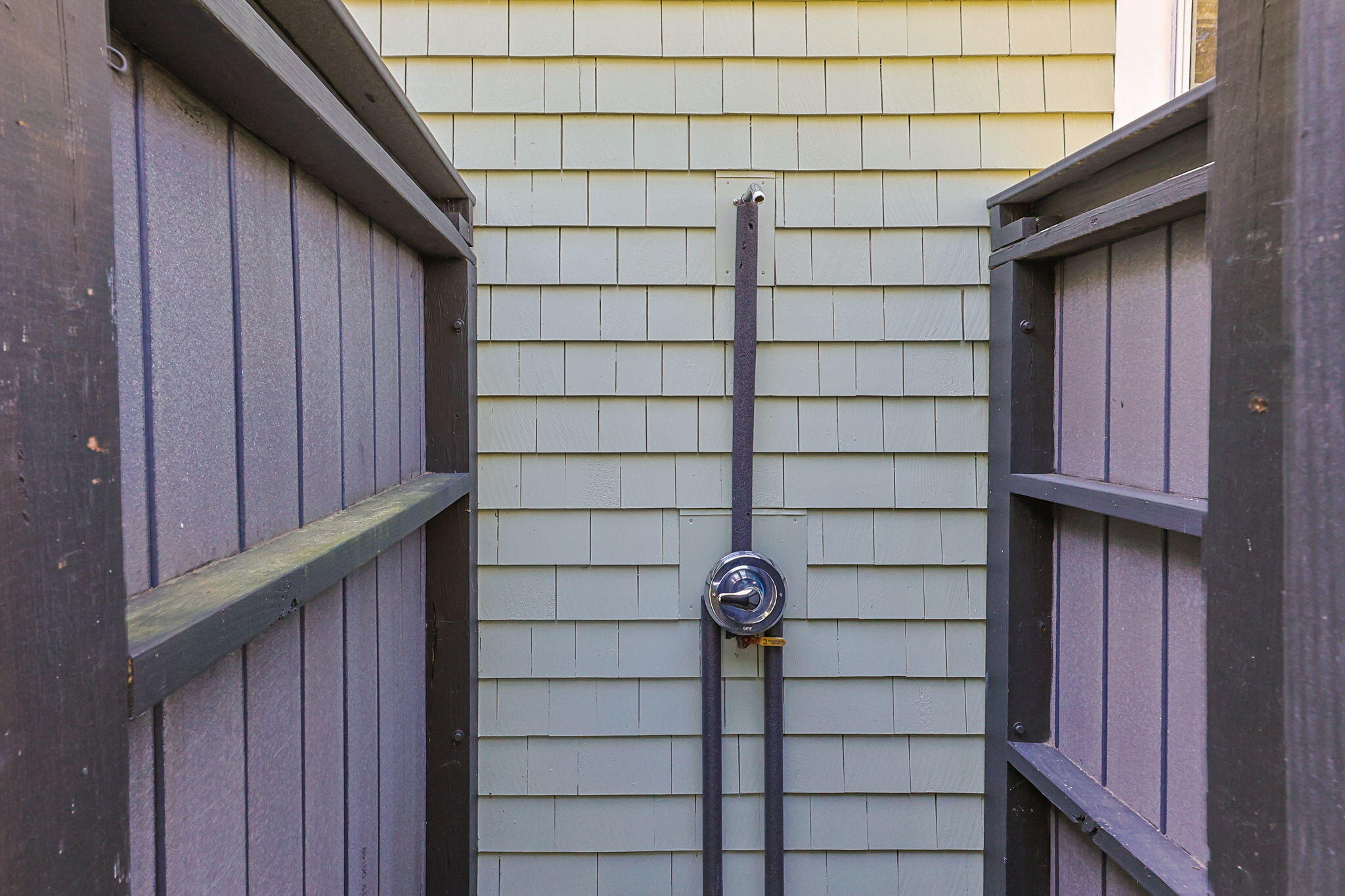 12 Coastal Lane