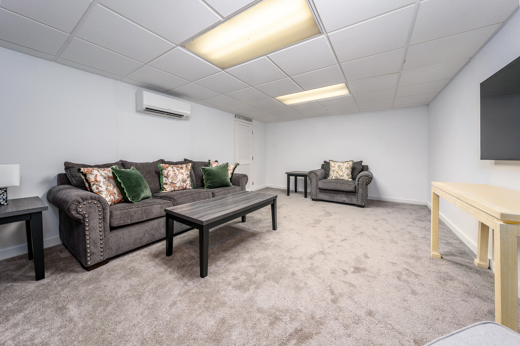 11 Captain Prestons Road