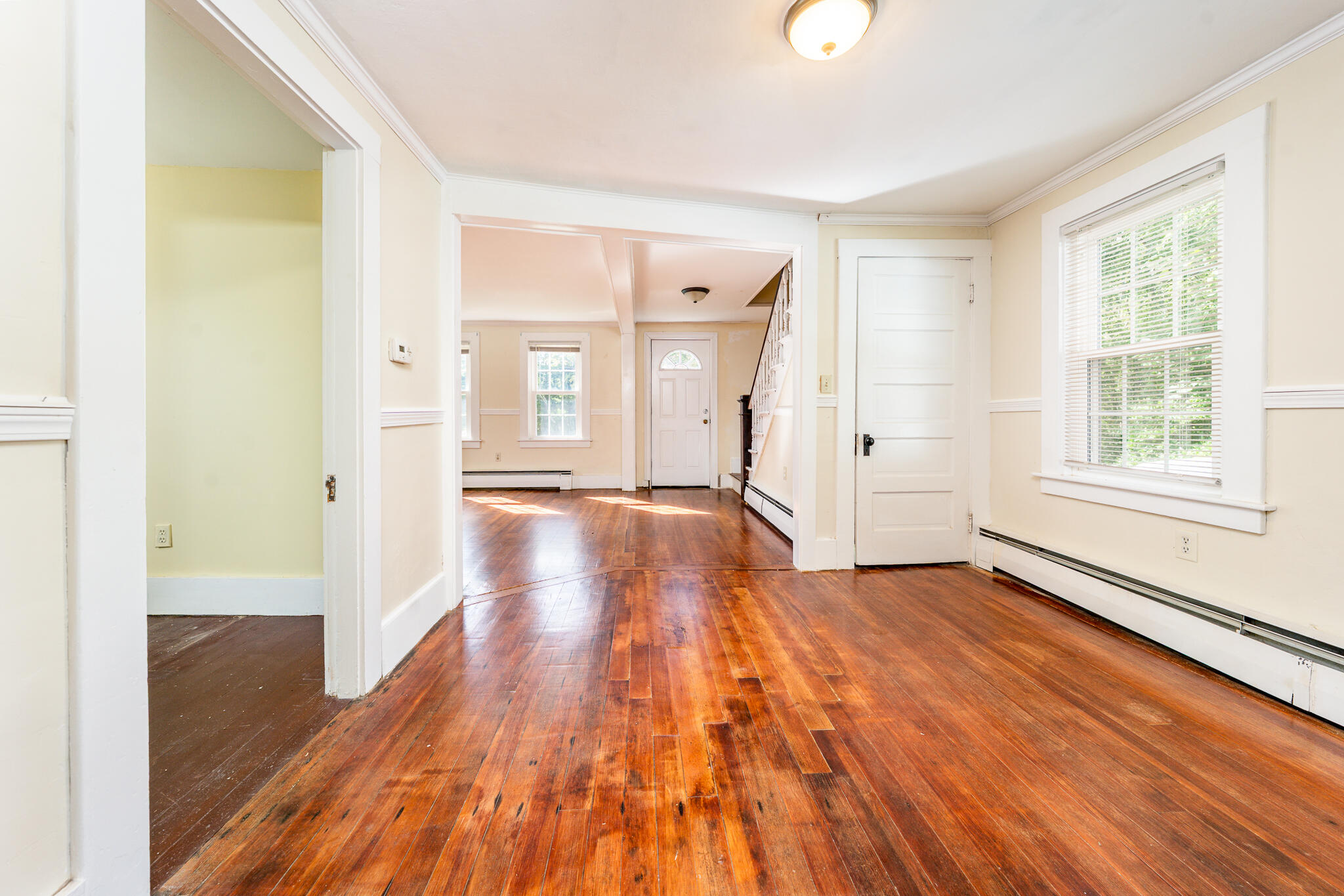562 Waquoit Highway