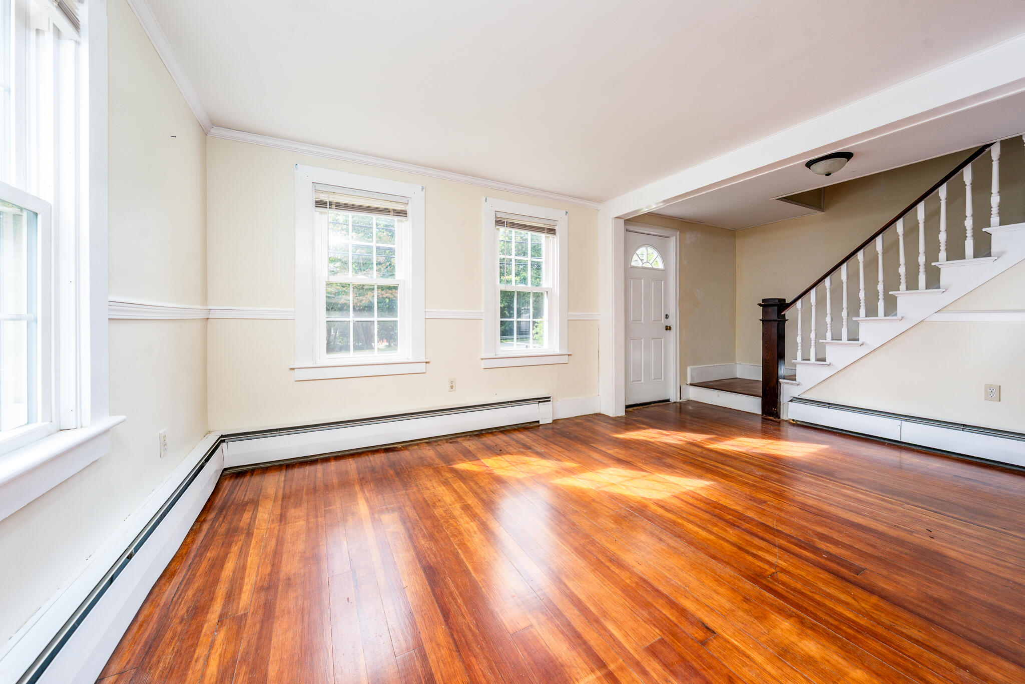 562 Waquoit Highway