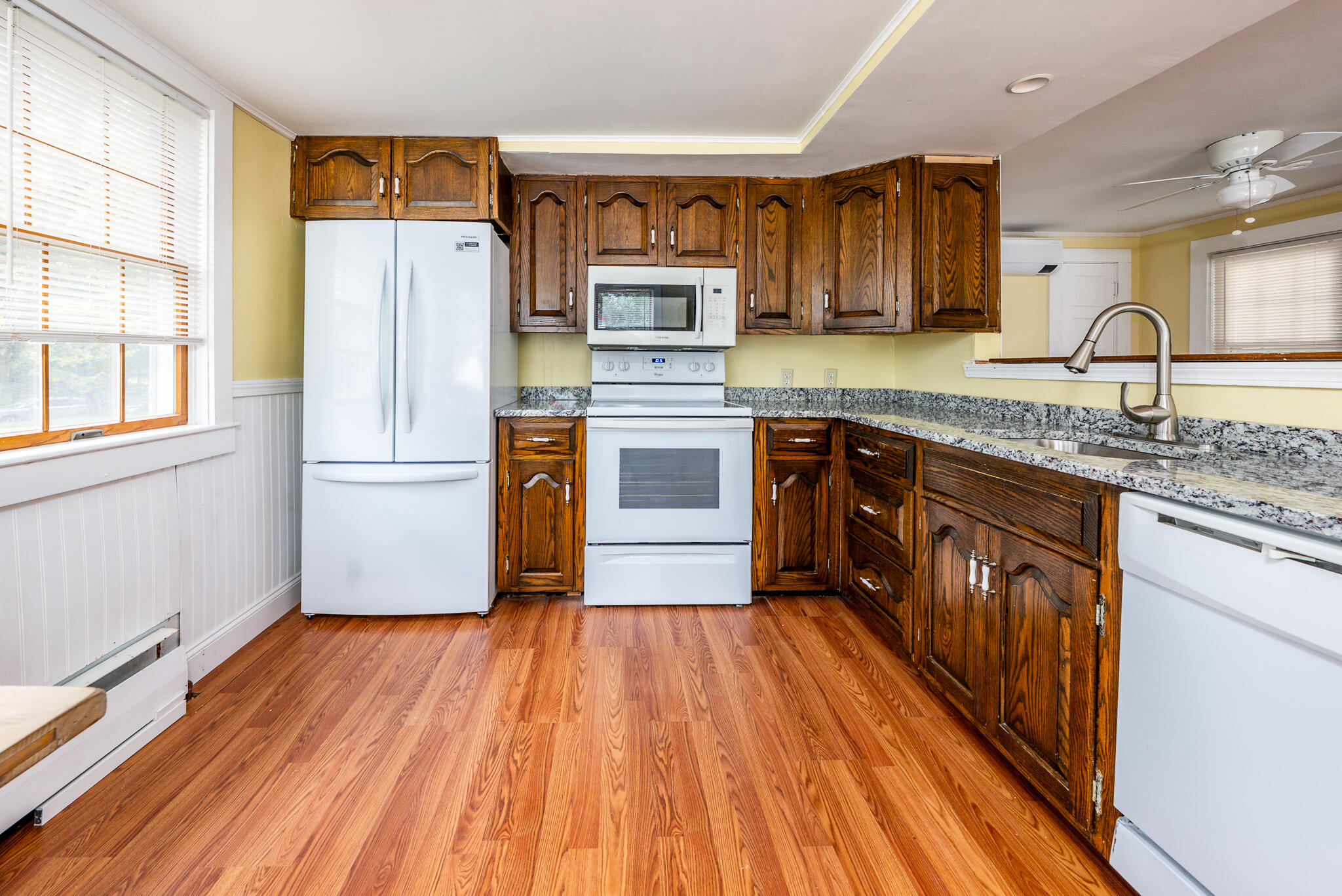 562 Waquoit Highway