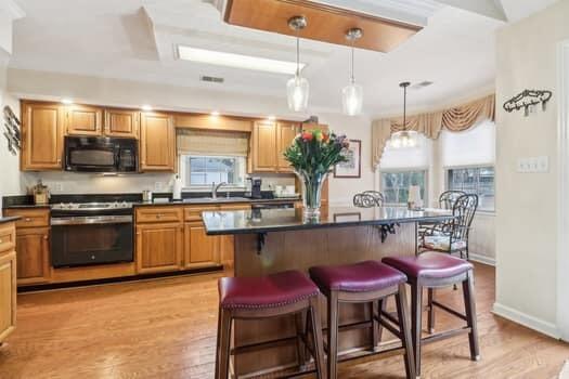 4041 Glenside Lane