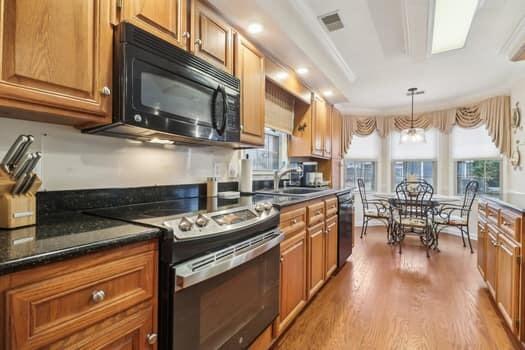 4041 Glenside Lane