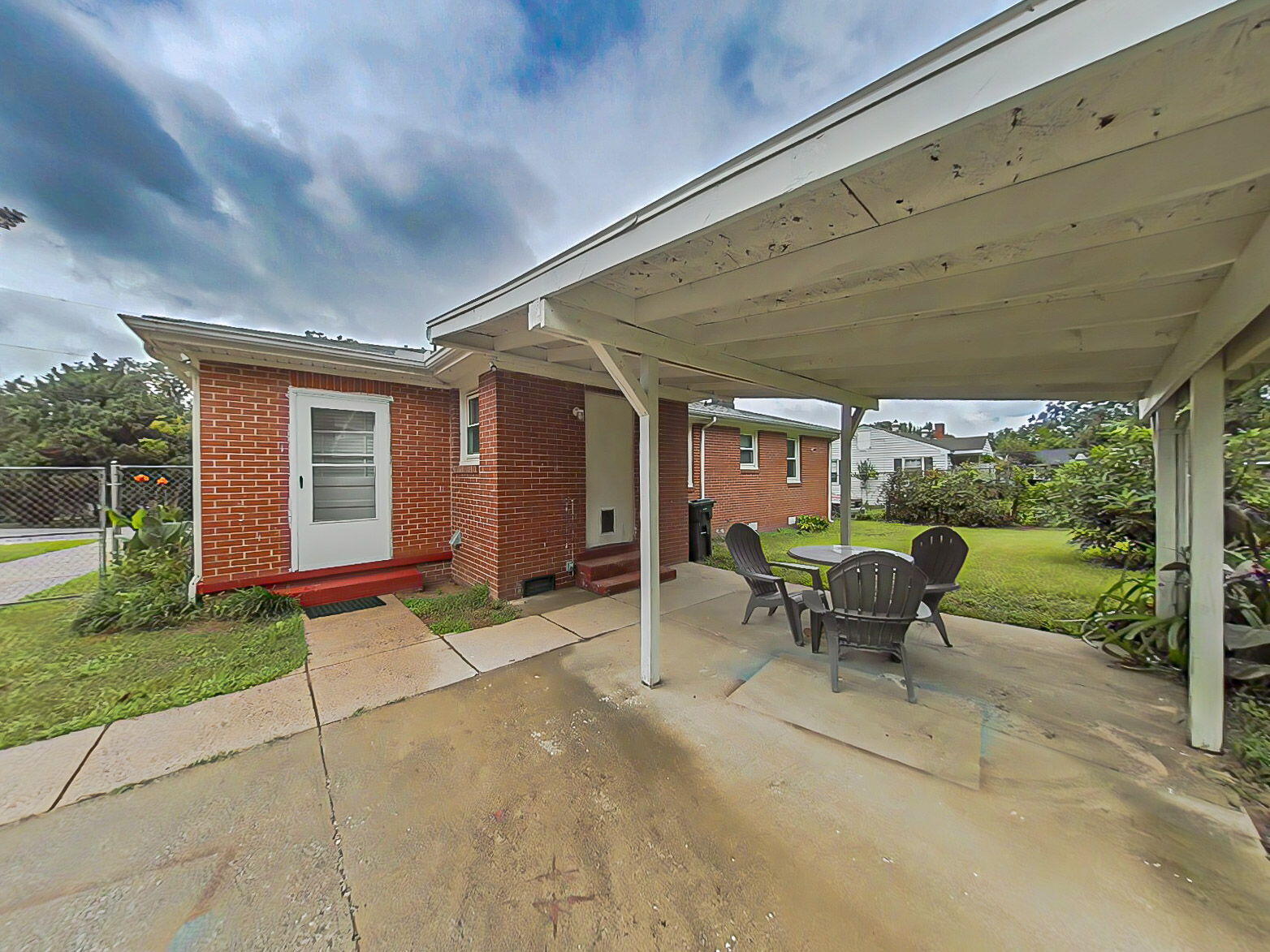 1018 Skyview Drive