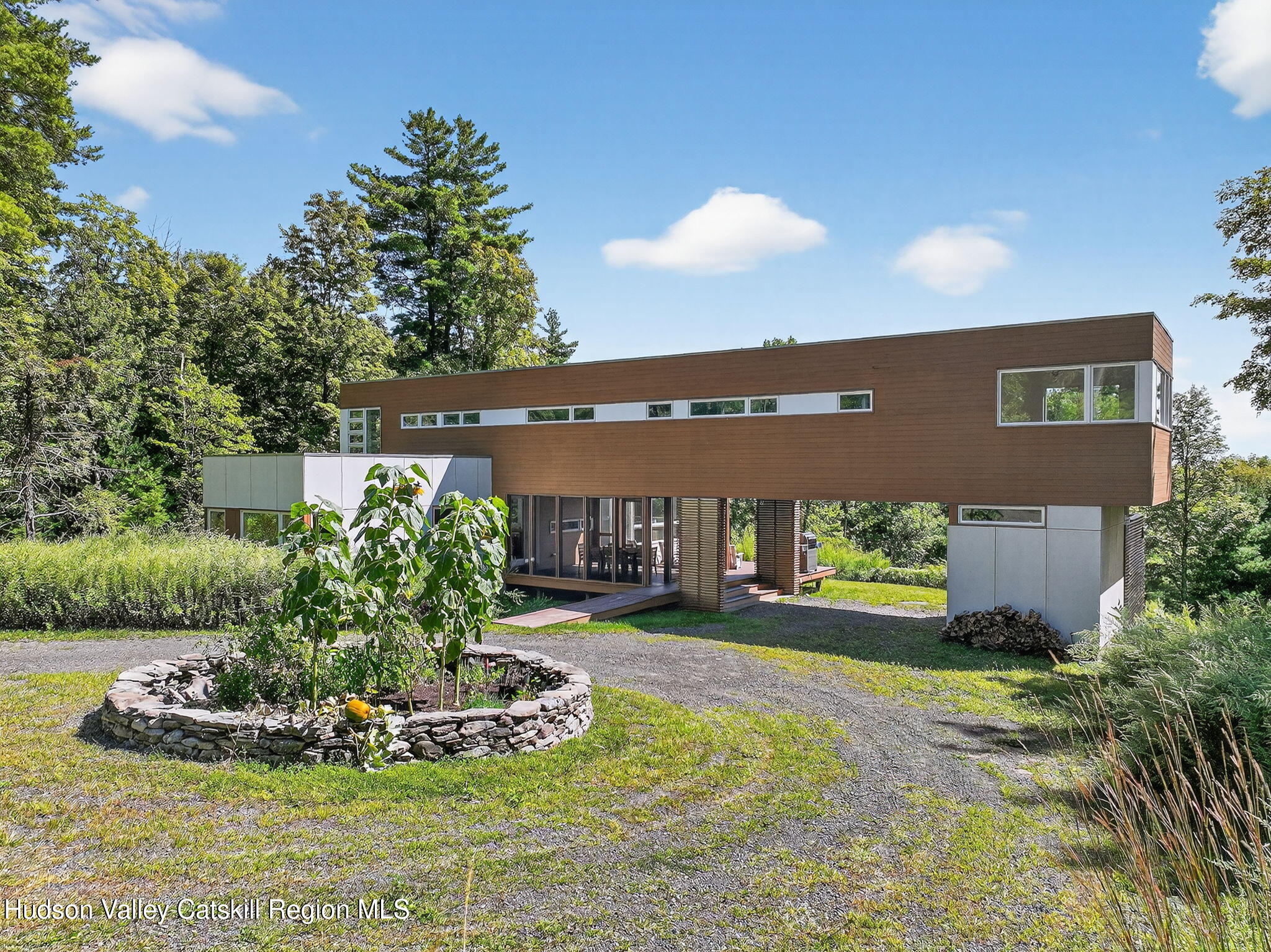 53 Freeman Avery Road