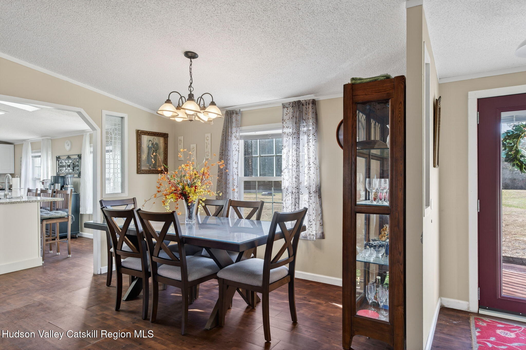 310 Silver Spur Road W