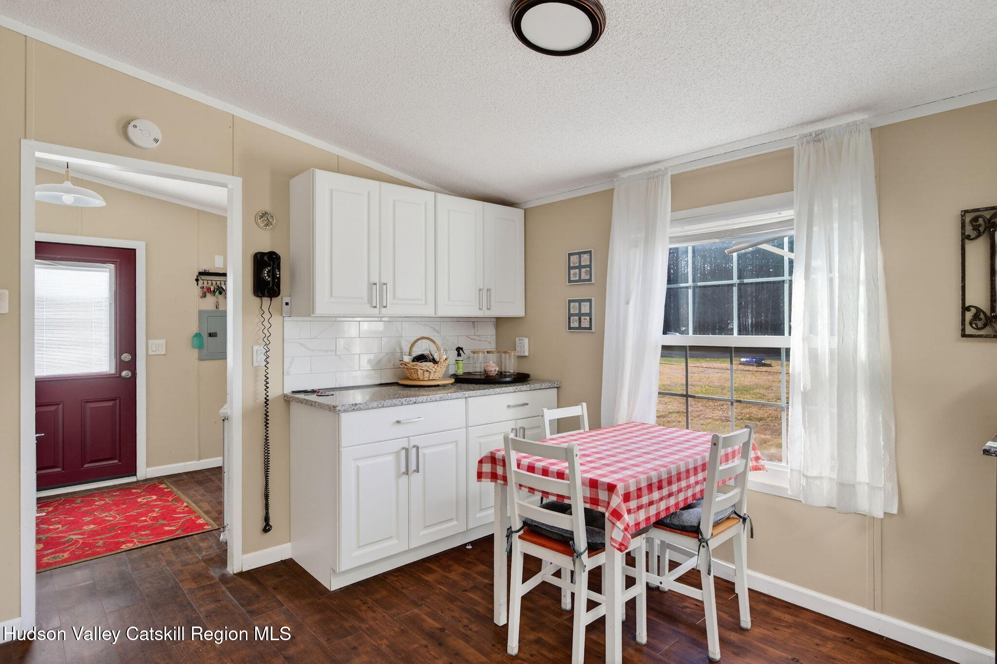 310 Silver Spur Road W