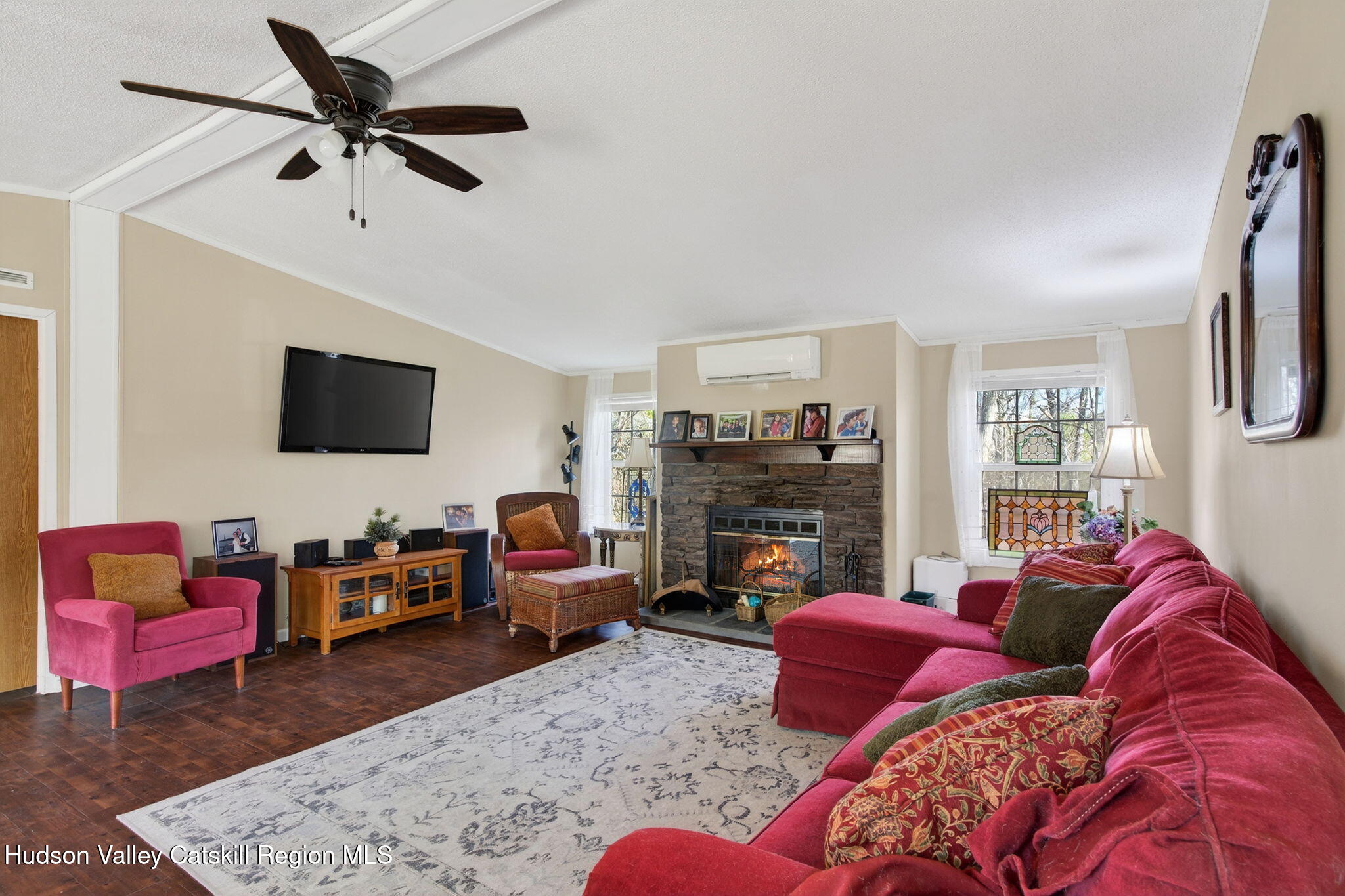 310 Silver Spur Road W