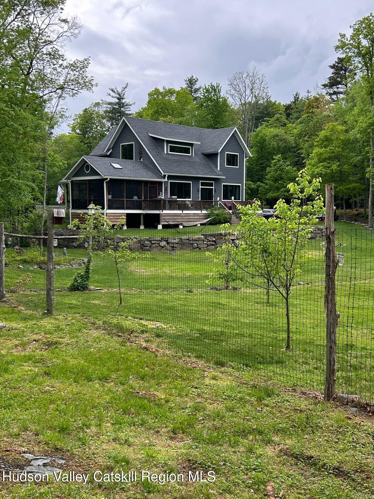 43 Bee Tree Lane