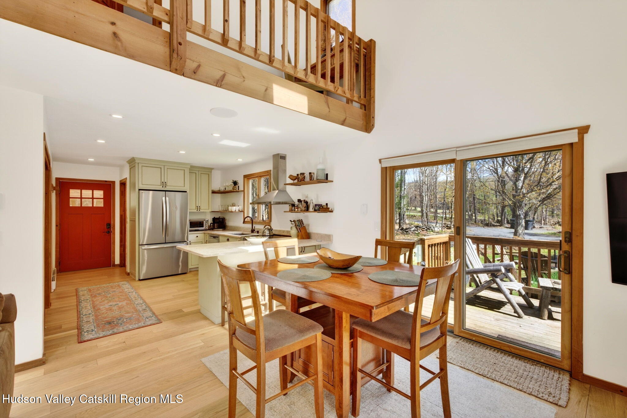128 Meadow Lane