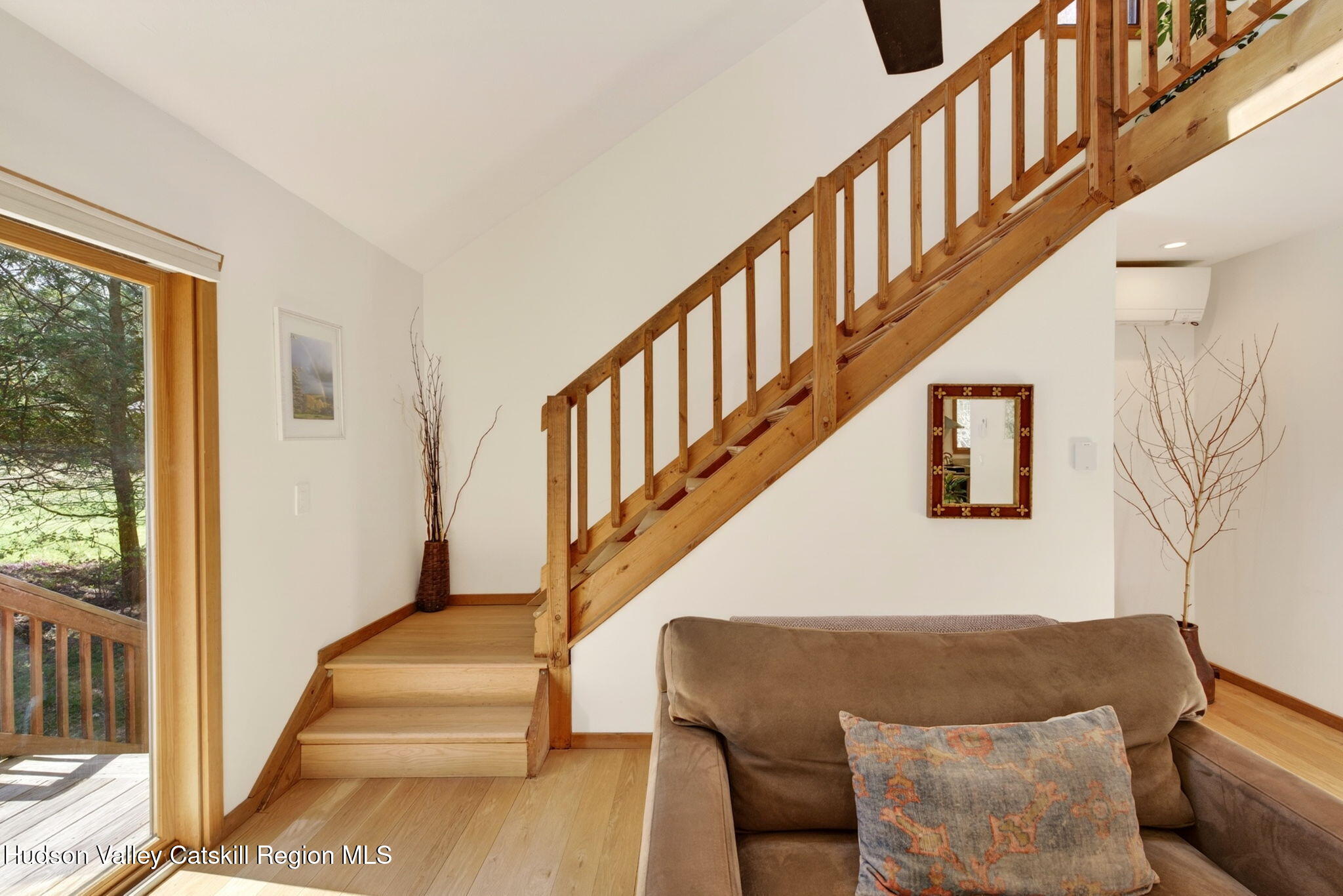 128 Meadow Lane