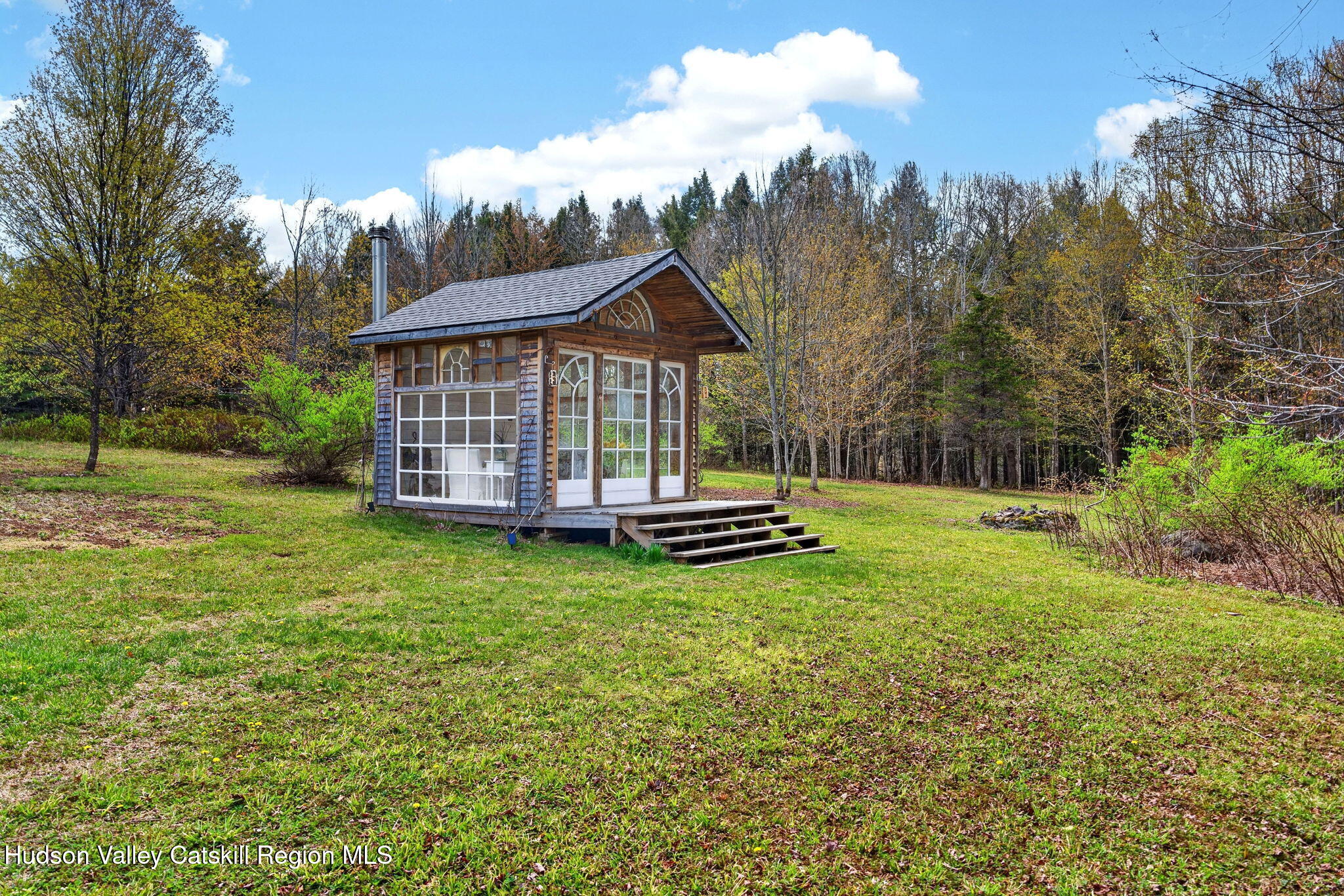 128 Meadow Lane