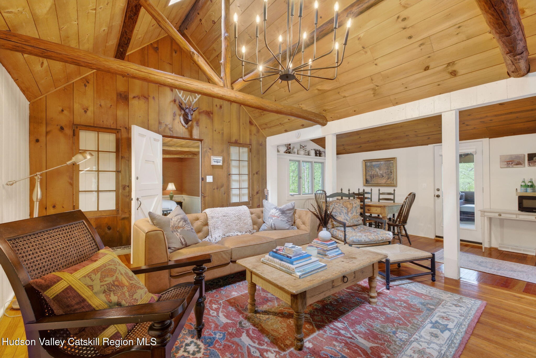 64 Huron Trail