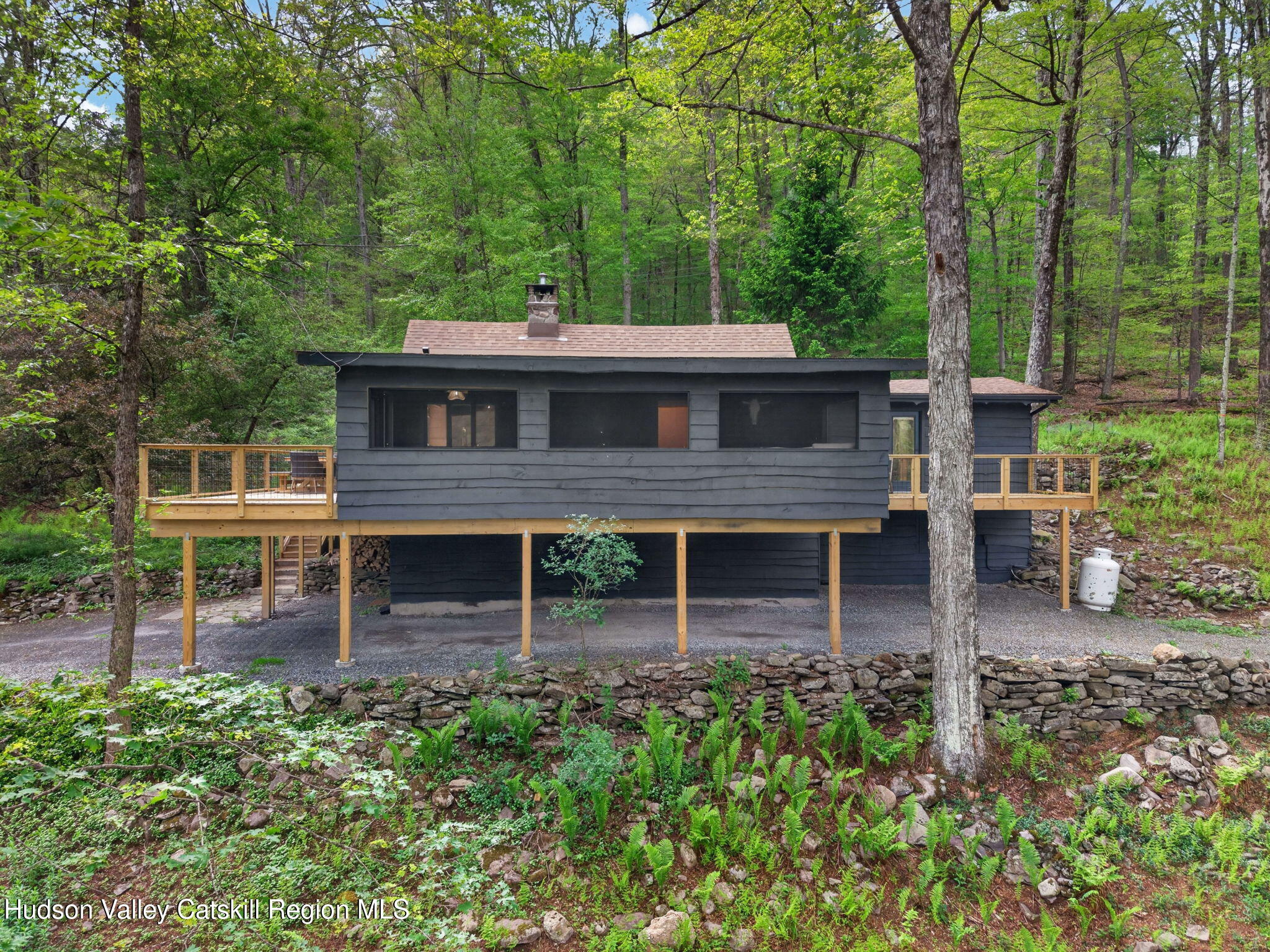 64 Huron Trail