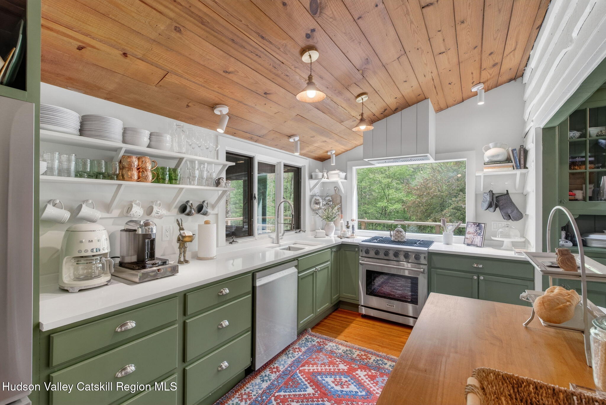64 Huron Trail